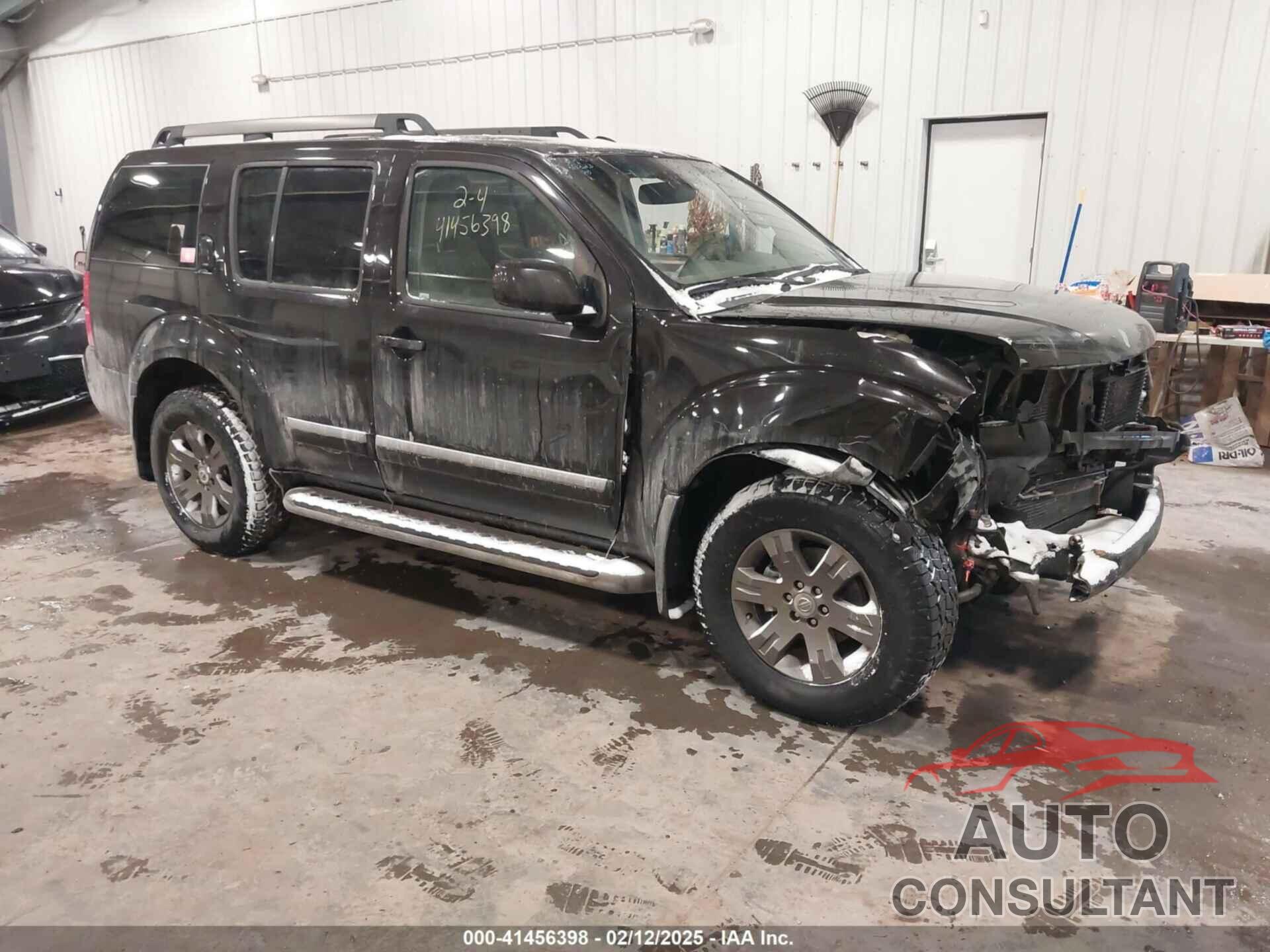 NISSAN PATHFINDER 2011 - 5N1AR1NB7BC603731