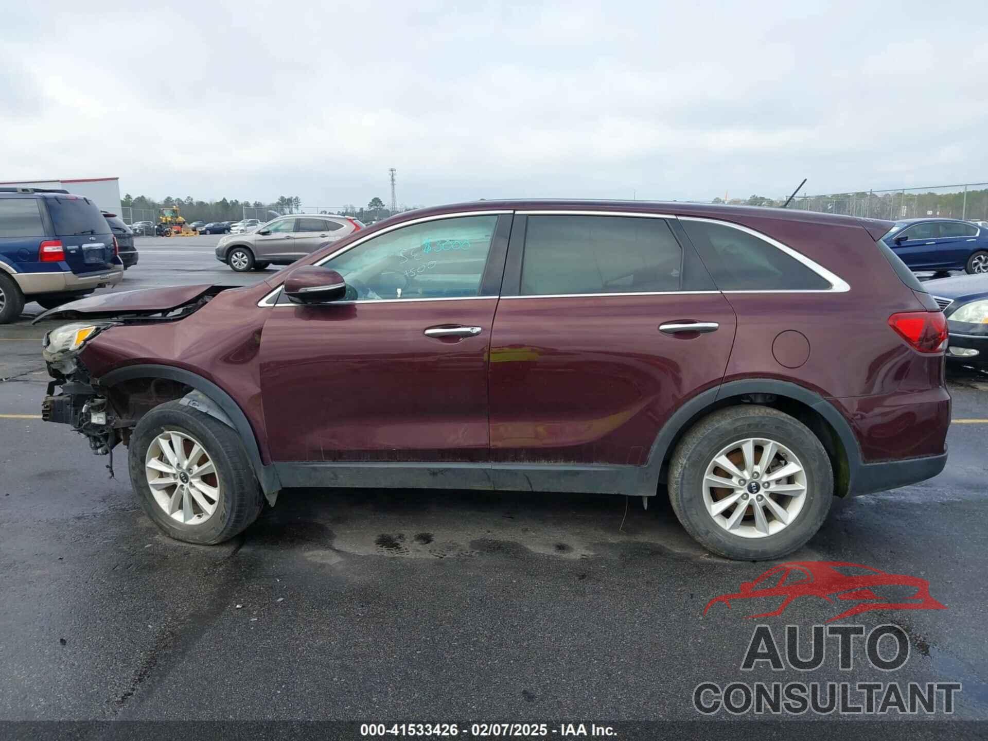 KIA SORENTO 2019 - 5XYPG4A53KG481998
