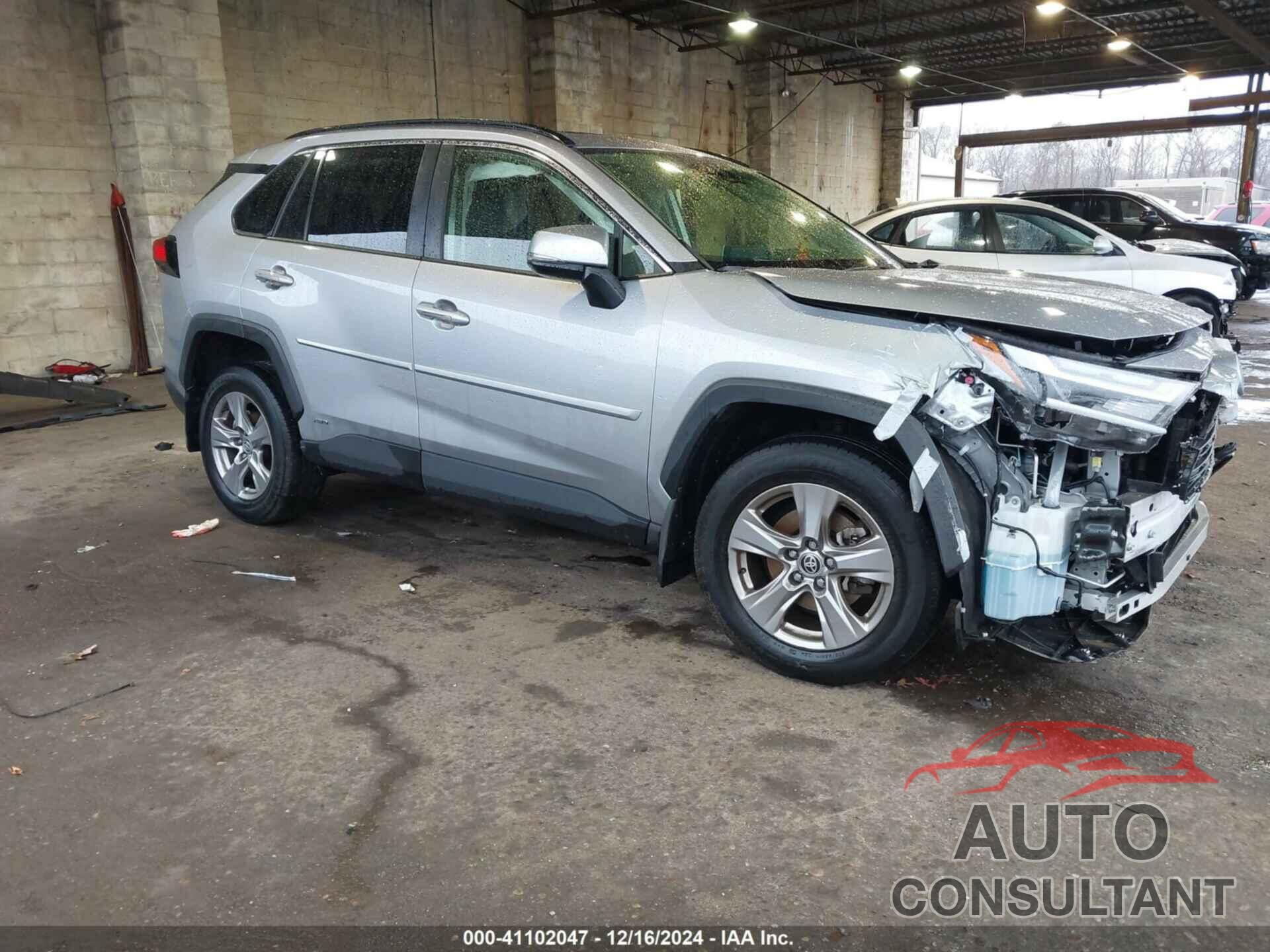 TOYOTA RAV4 HYBRID 2024 - JTMRWRFV9RD211765