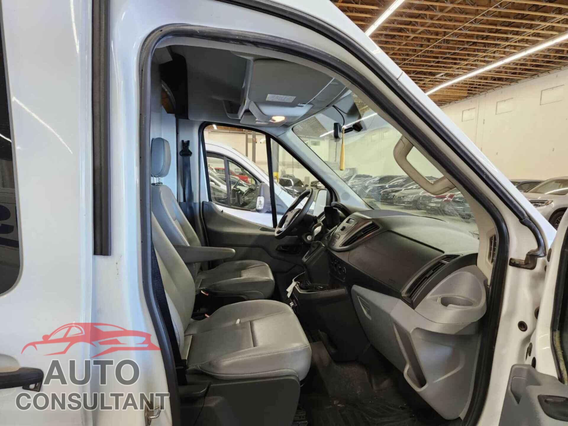 FORD TRANSIT 2015 - 1FTSW2CM1FKB32764