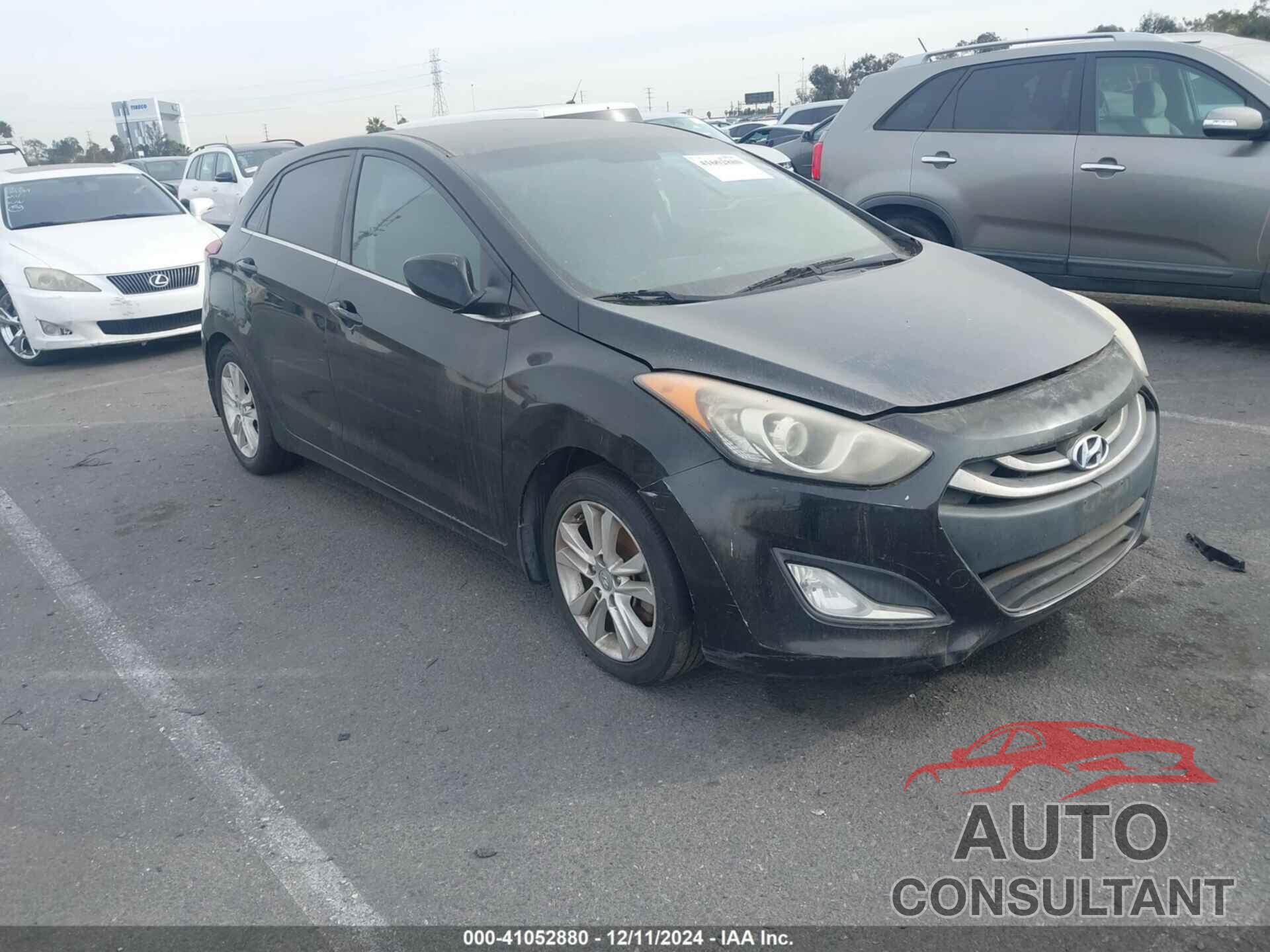 HYUNDAI ELANTRA GT 2013 - KMHD35LE0DU091357