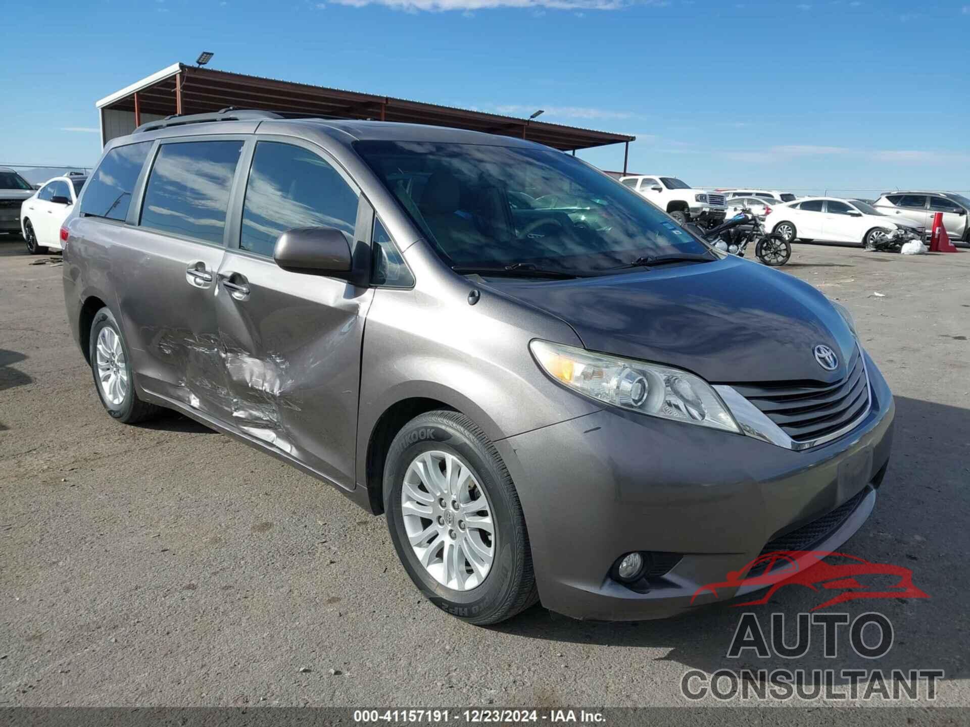 TOYOTA SIENNA 2014 - 5TDYK3DC0ES420056