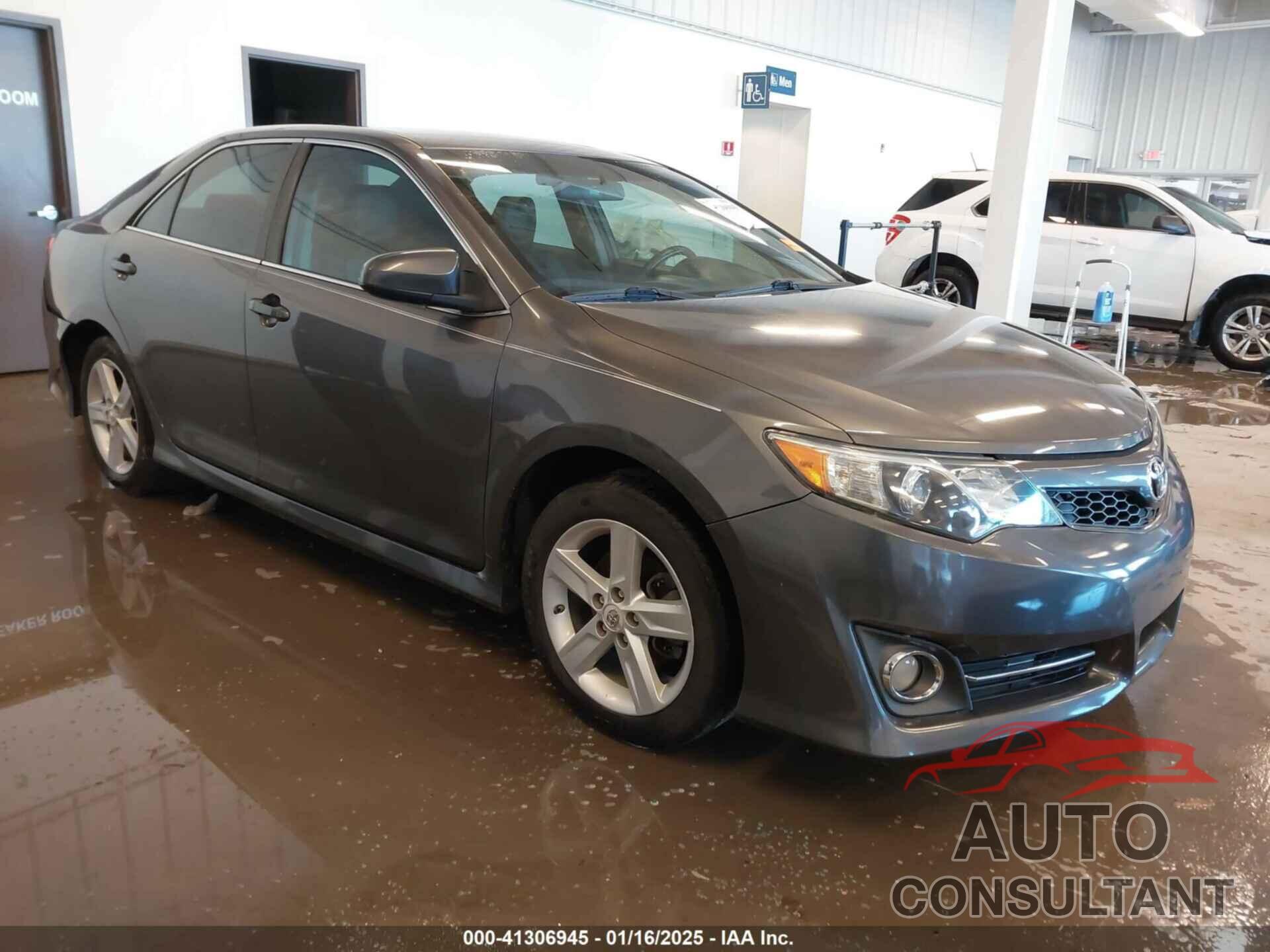 TOYOTA CAMRY 2013 - 4T1BF1FK3DU702801