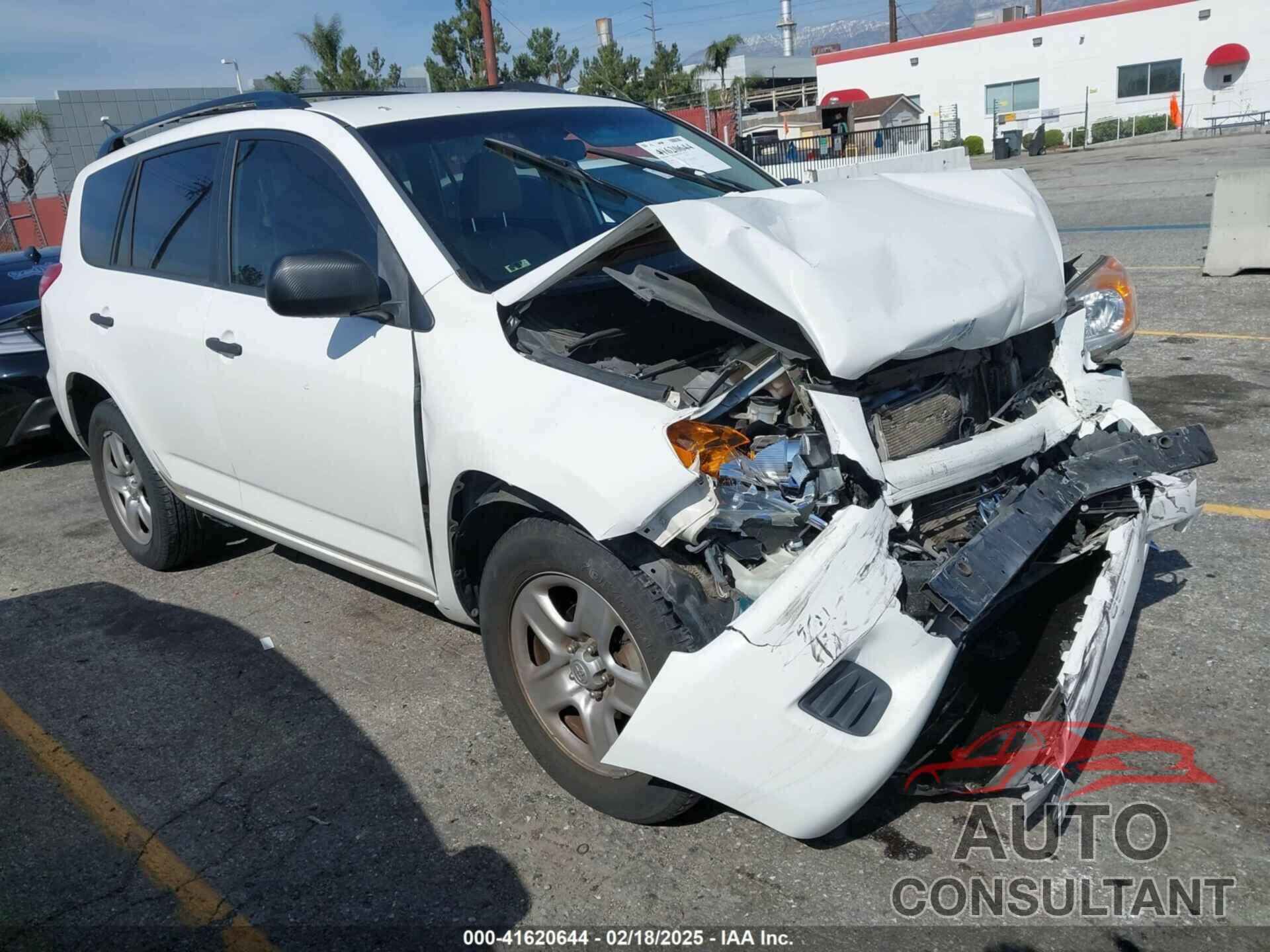 TOYOTA RAV4 2012 - JTMBF4DV1C5052345
