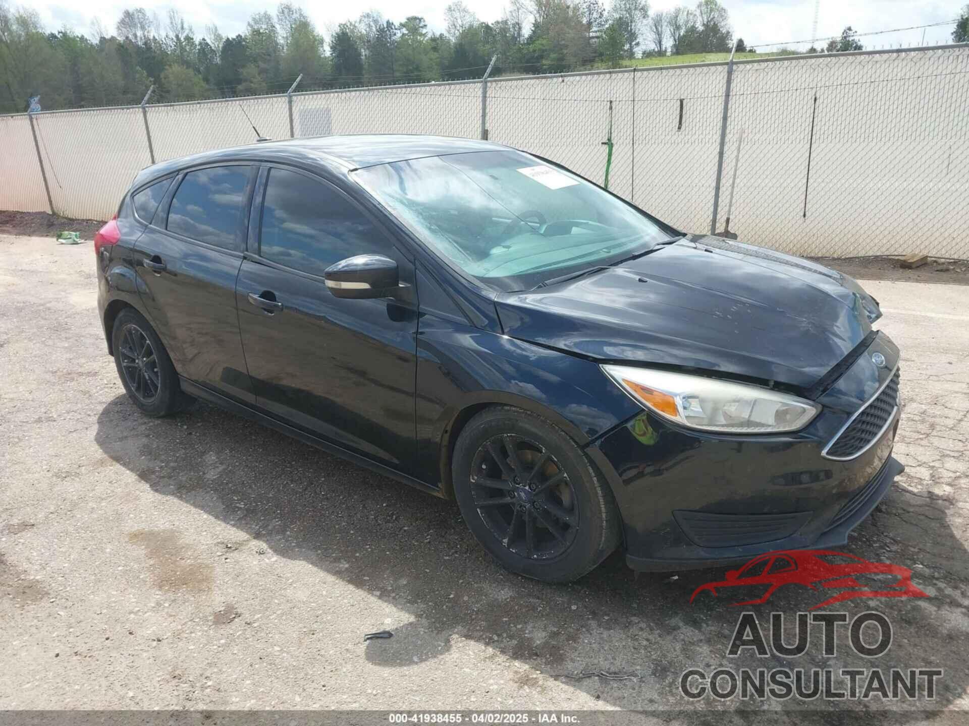 FORD FOCUS 2017 - 1FADP3K21HL259562