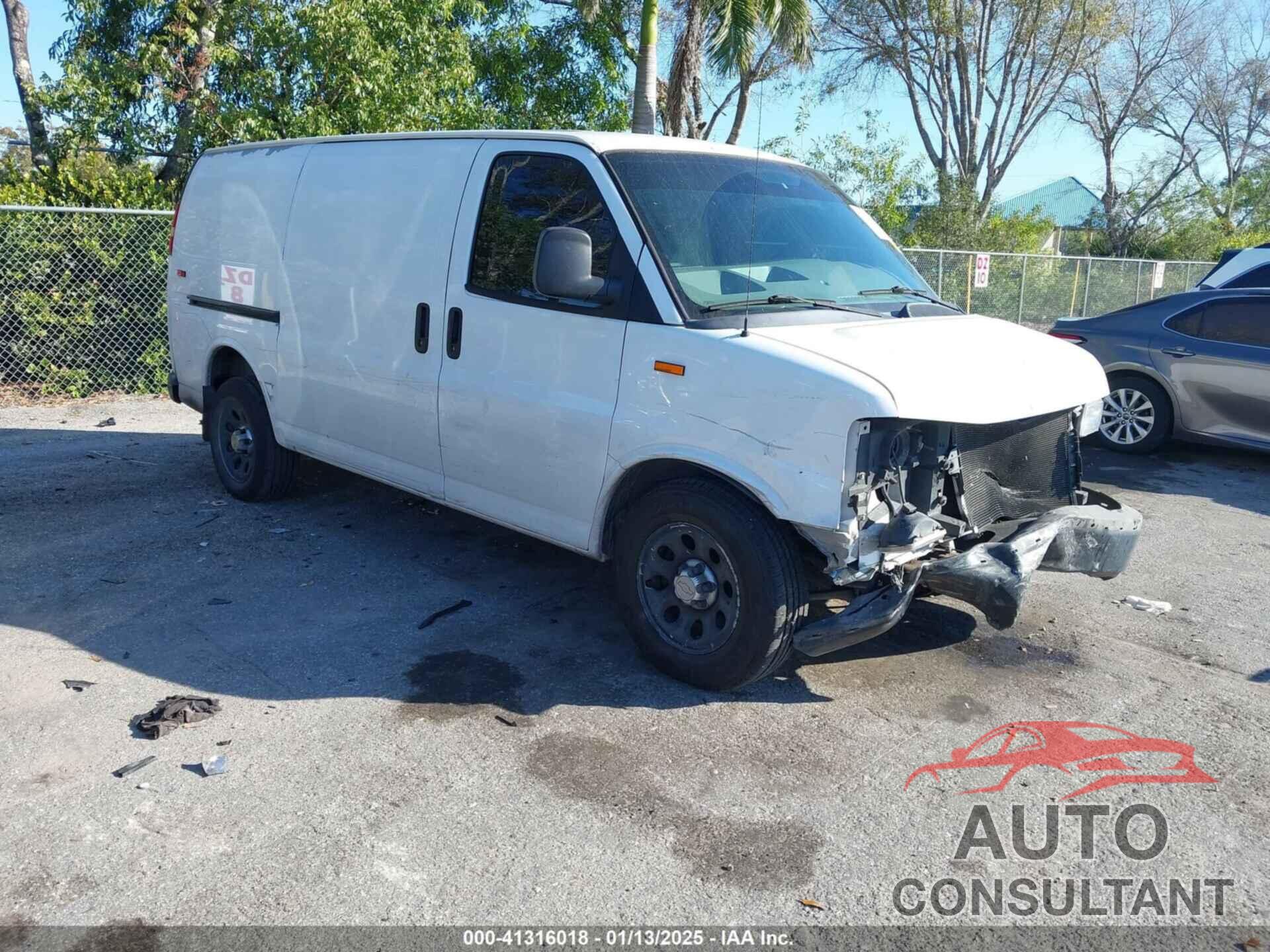 CHEVROLET EXPRESS 1500 2012 - 1GCSGAFX4C1183187