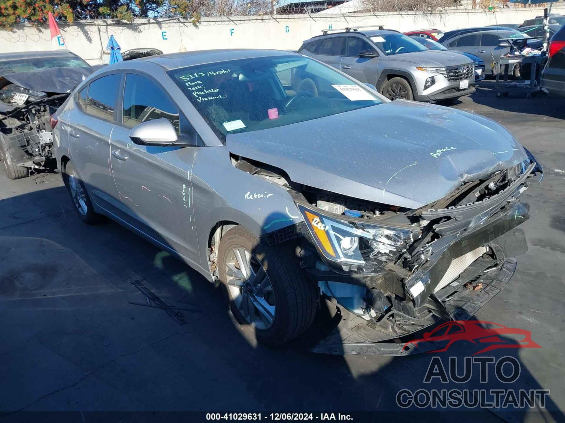 HYUNDAI ELANTRA 2020 - 5NPD84LF3LH631740