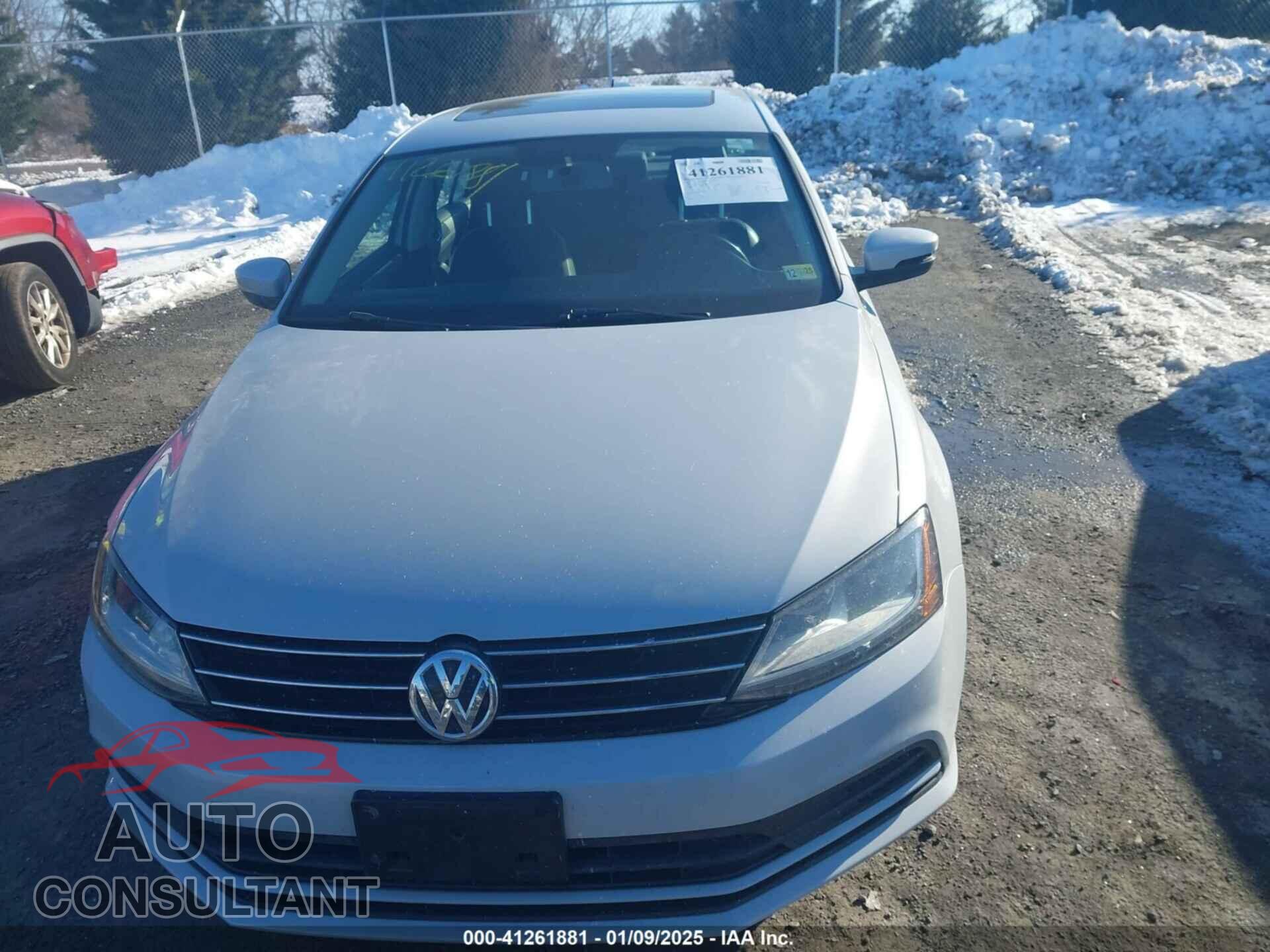 VOLKSWAGEN JETTA 2017 - 3VWDB7AJ5HM285733