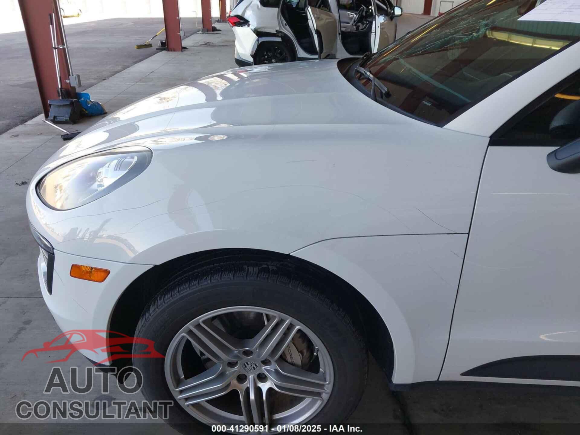PORSCHE MACAN 2015 - WP1AB2A59FLB73932