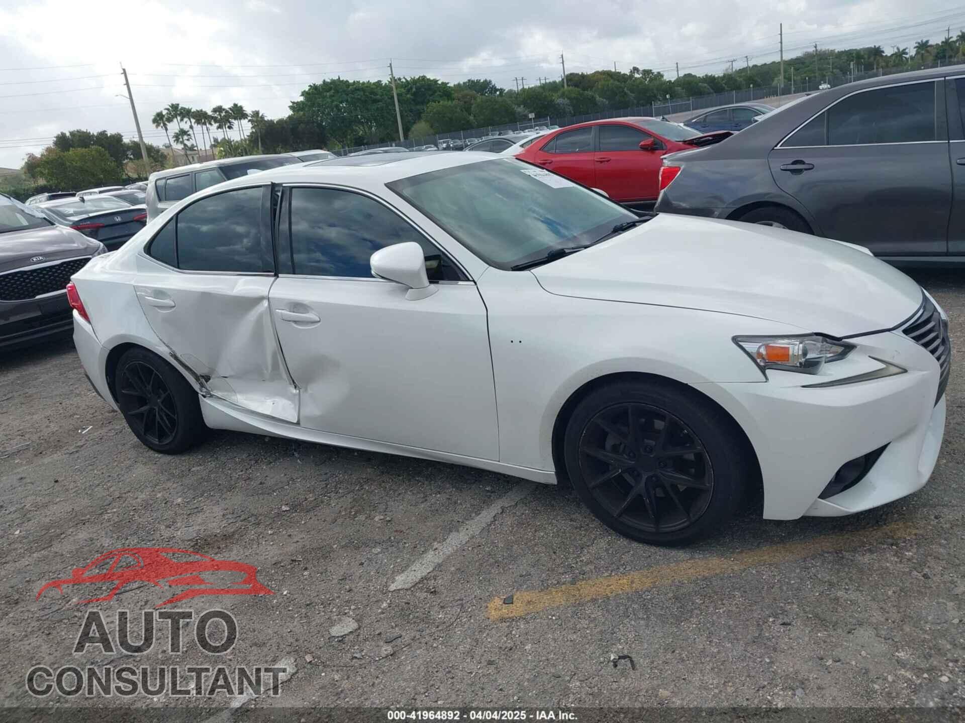 LEXUS IS 250 2015 - JTHBF1D21F5071047