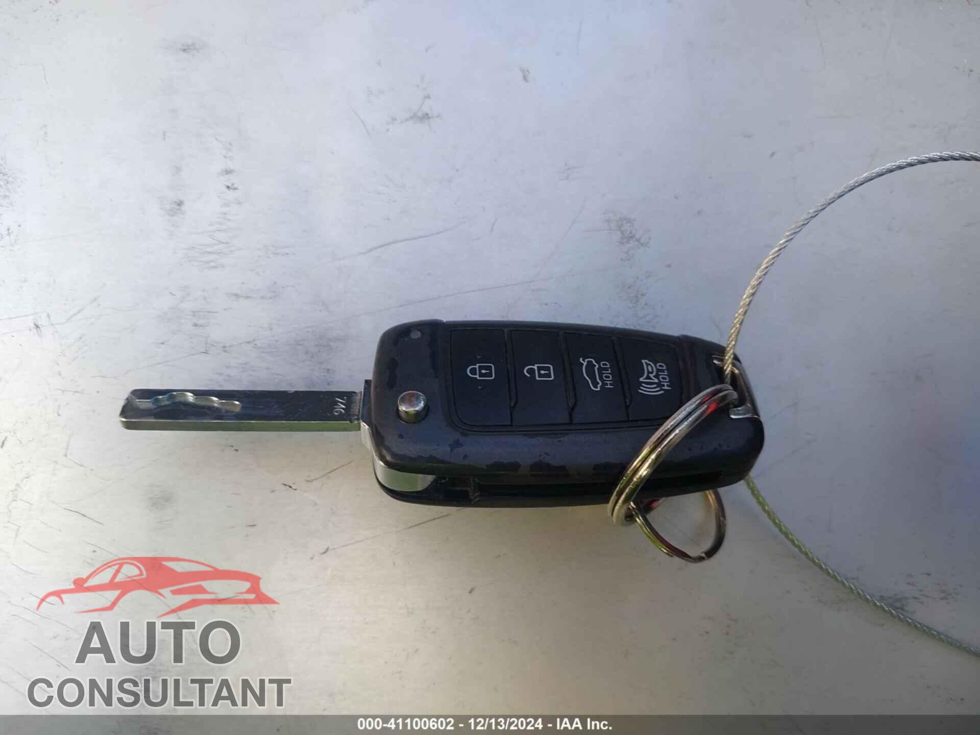 HYUNDAI ACCENT 2018 - 3KPC24A37JE011853