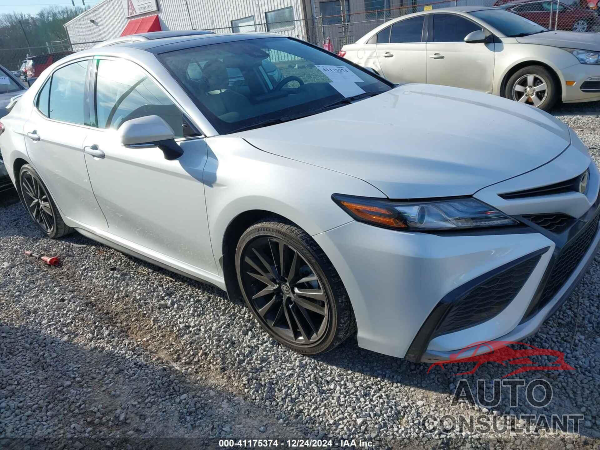 TOYOTA CAMRY 2022 - 4T1K61AK5NU070912