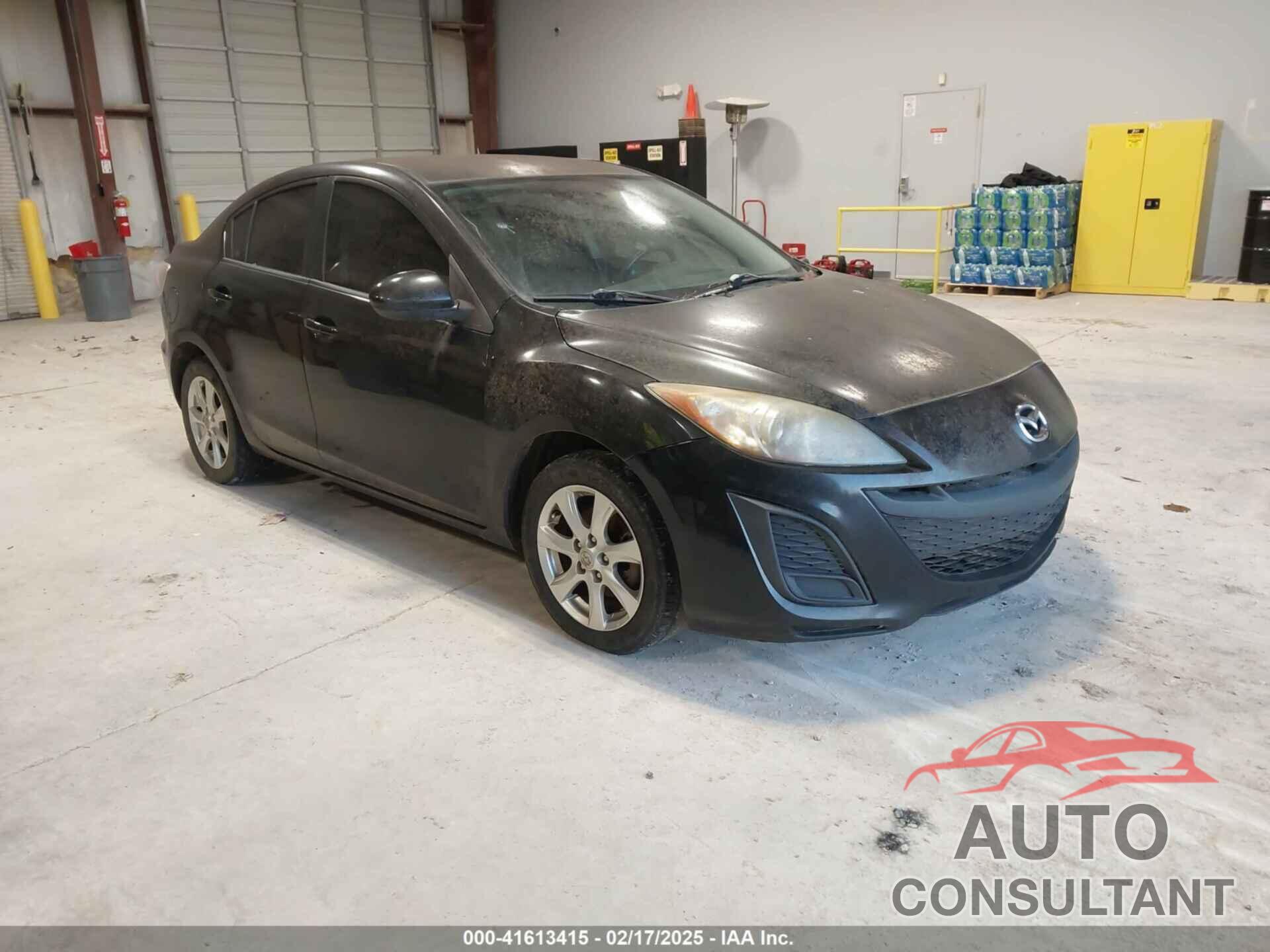 MAZDA MAZDA3 2011 - JM1BL1VF8B1366126