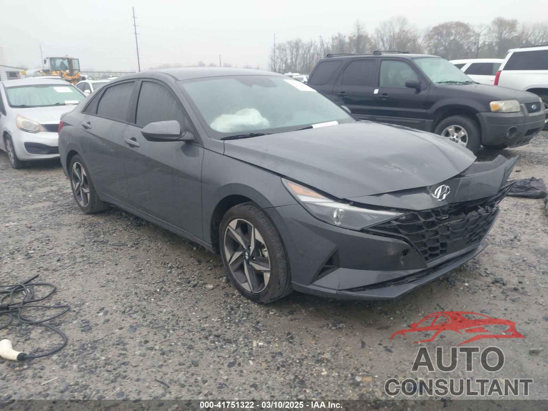 HYUNDAI ELANTRA 2023 - KMHLS4AG7PU614696