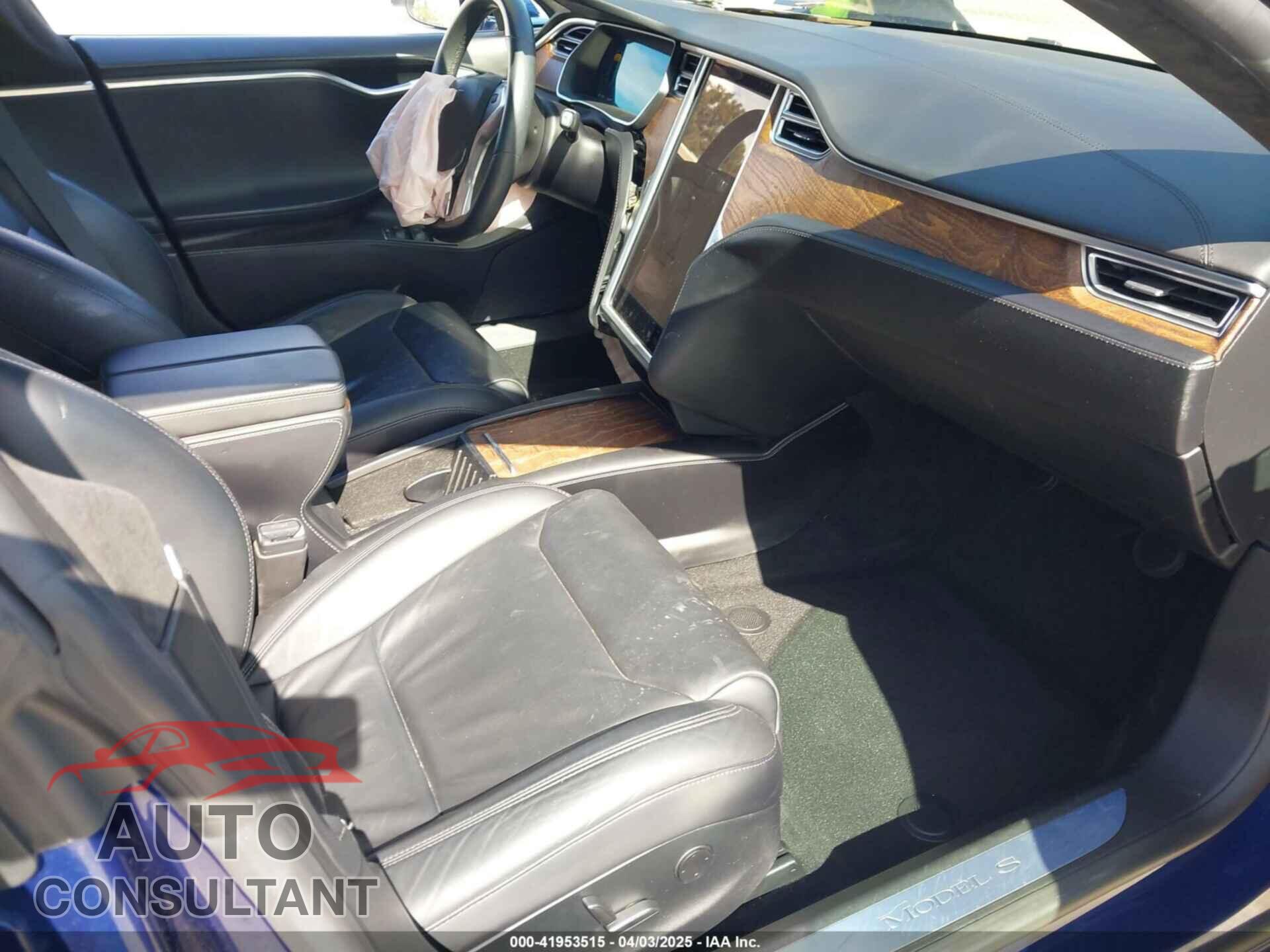 TESLA MODEL S 2017 - 5YJSA1E25HF209284