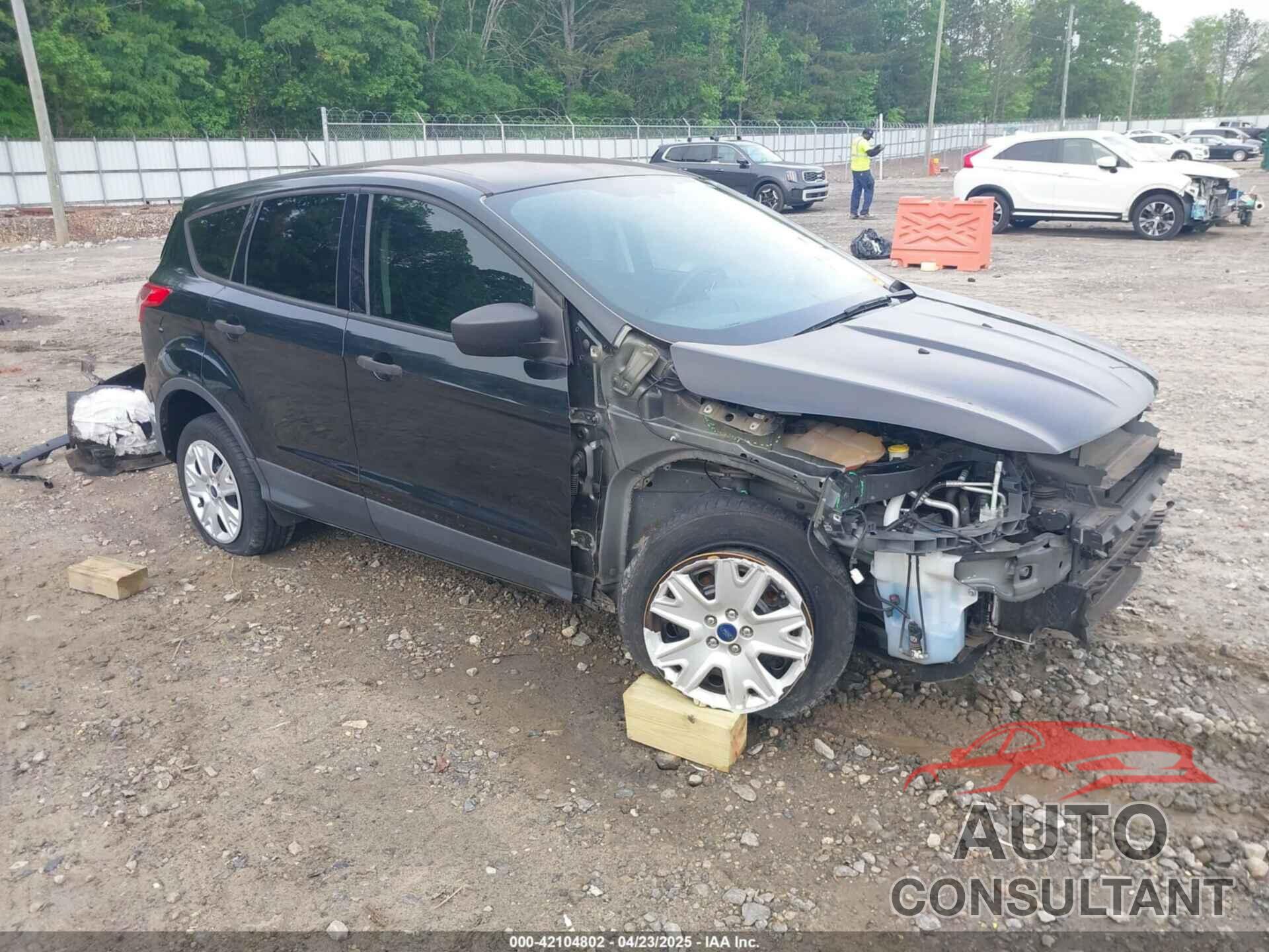 FORD ESCAPE 2014 - 1FMCU0F75EUD77196