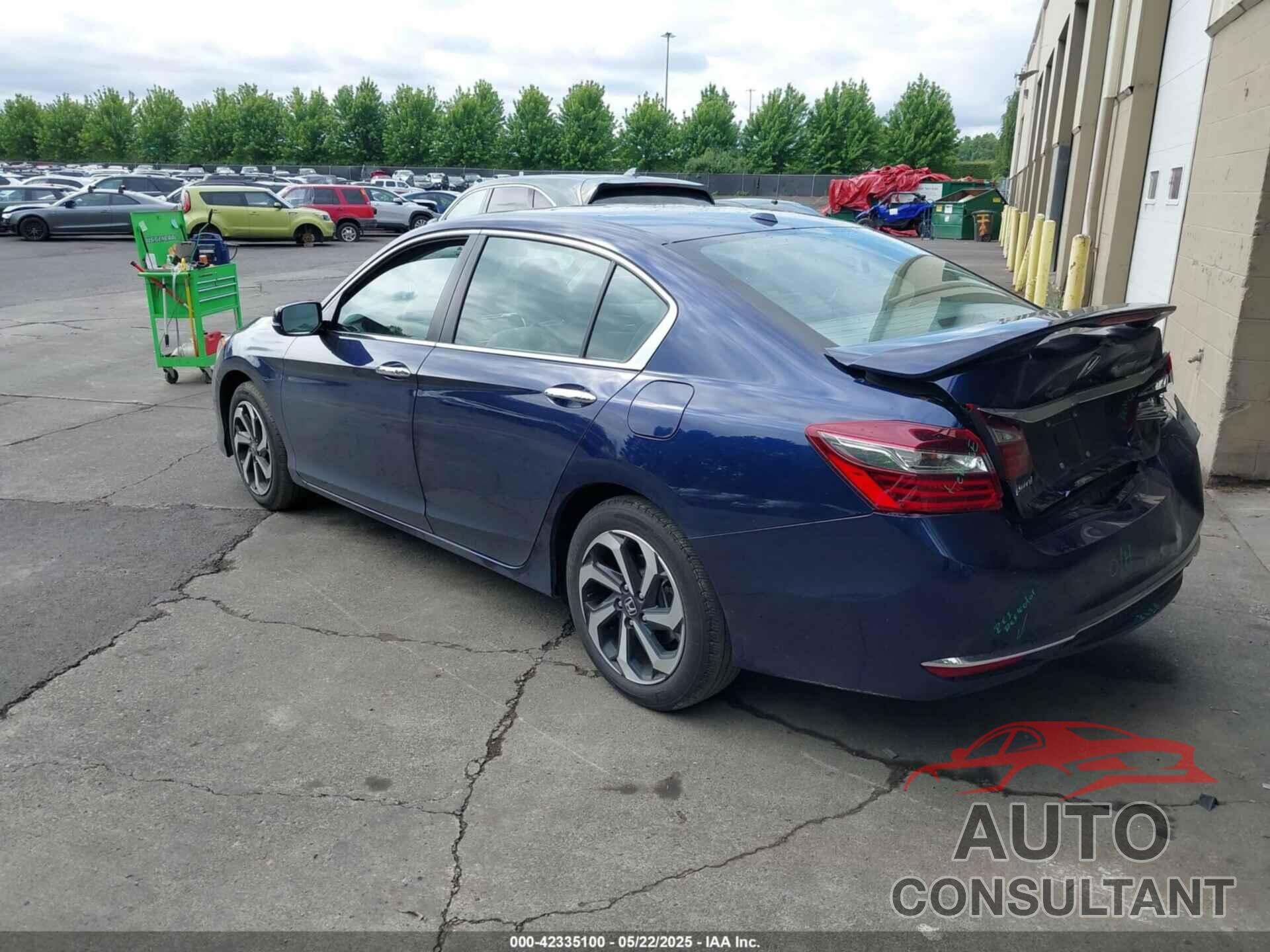 HONDA ACCORD 2017 - 1HGCR2F0XHA000391