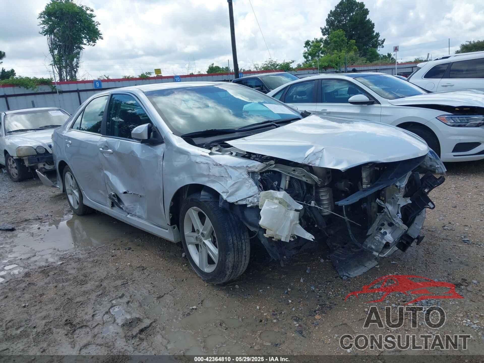TOYOTA CAMRY 2014 - 4T1BF1FK6EU856355
