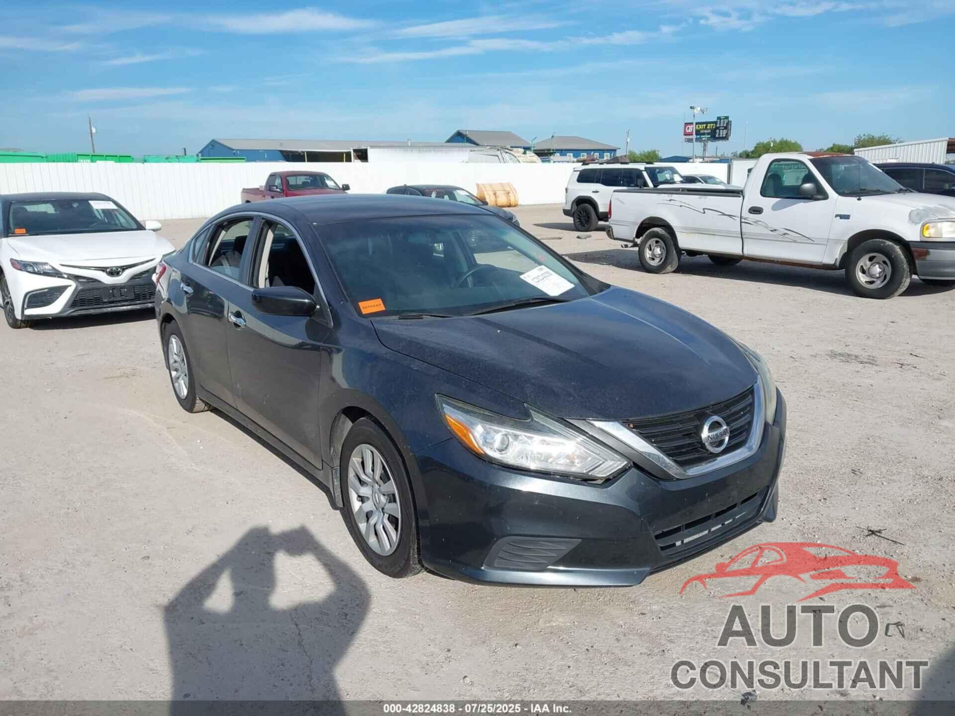 NISSAN ALTIMA 2018 - 1N4AL3AP8JC142384