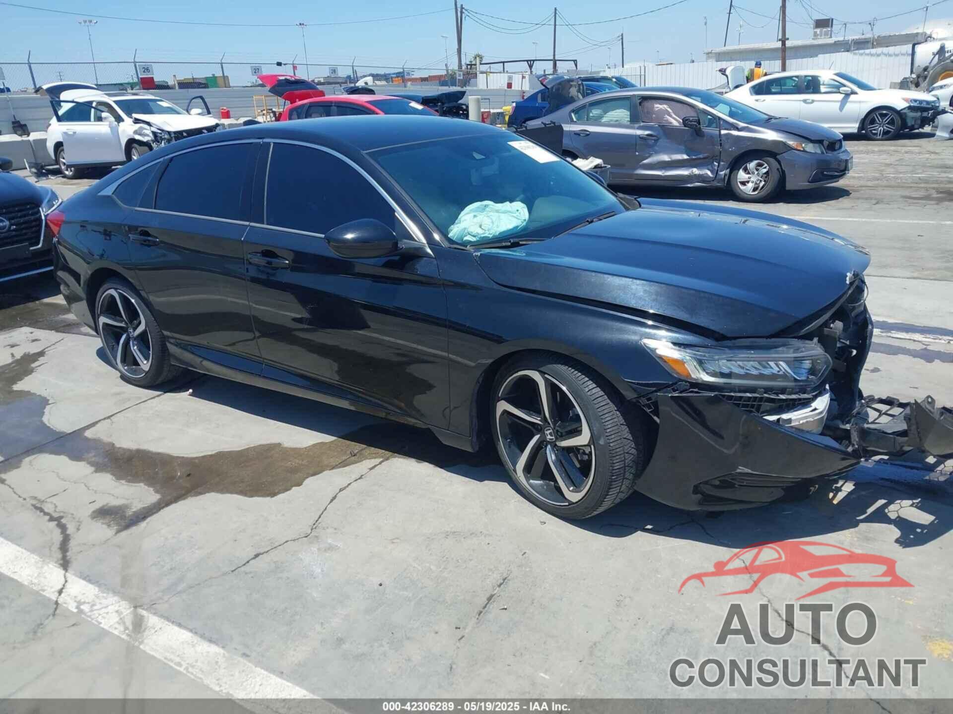 HONDA ACCORD 2018 - 1HGCV1F31JA092187
