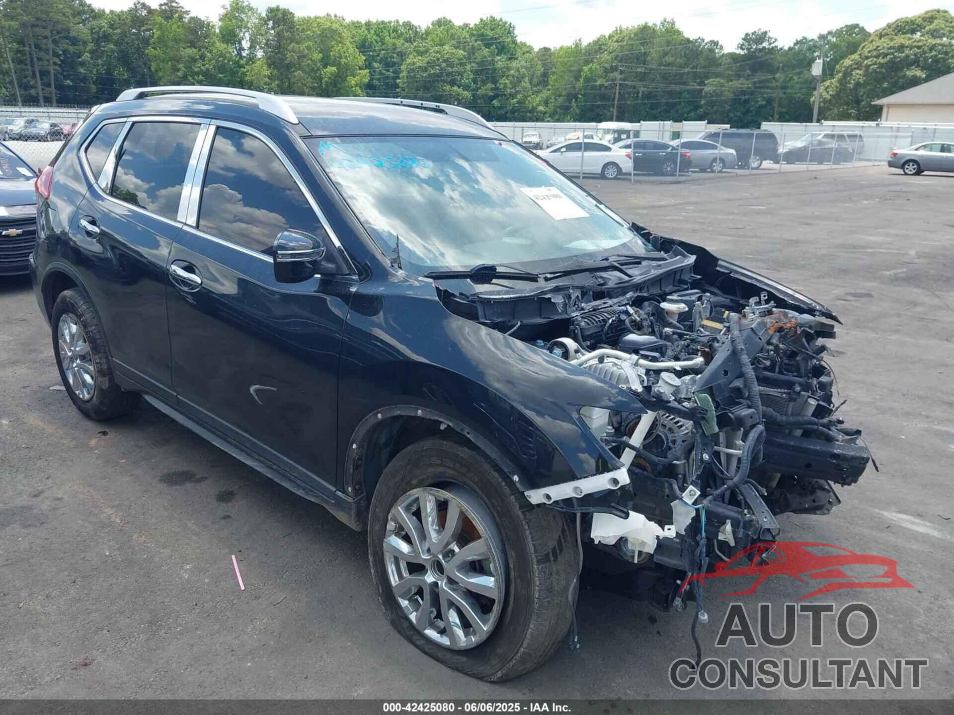 NISSAN ROGUE 2018 - KNMAT2MV9JP608315