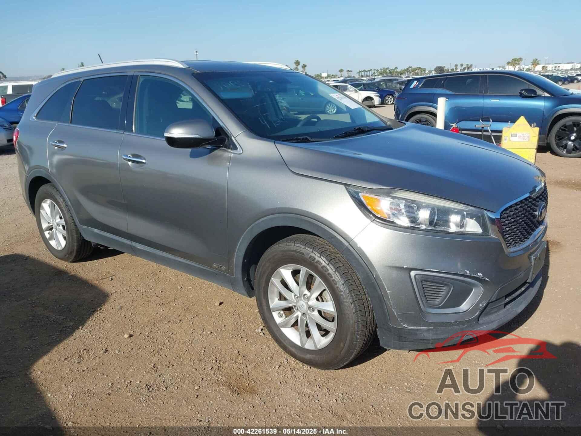KIA SORENTO 2017 - 5XYPGDA30HG298937