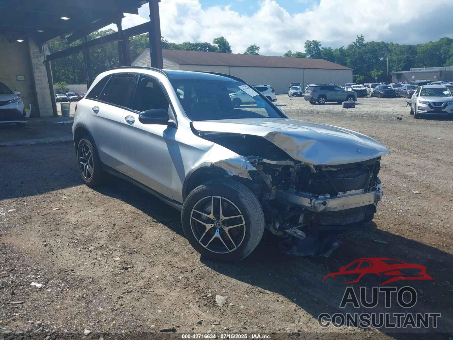 MERCEDES-BENZ GLC 300 2017 - WDC0G4KB1HF219389