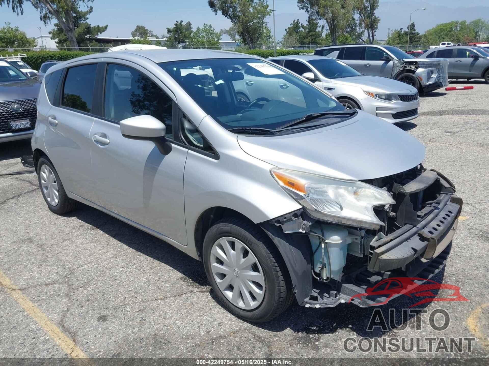 NISSAN VERSA NOTE 2015 - 3N1CE2CP3FL430509