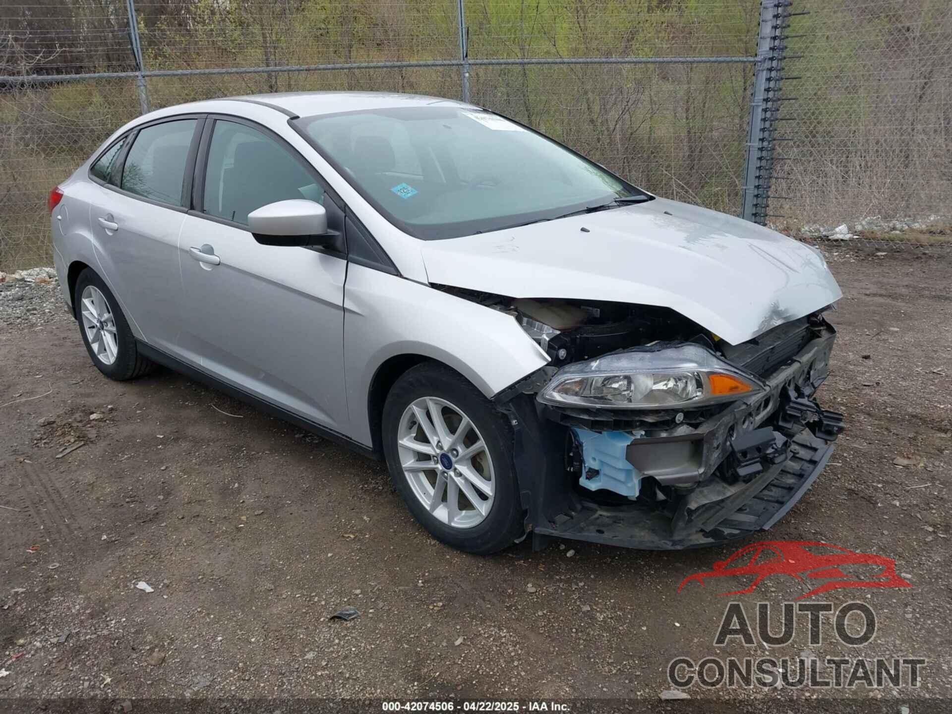 FORD FOCUS 2018 - 1FADP3F24JL245901