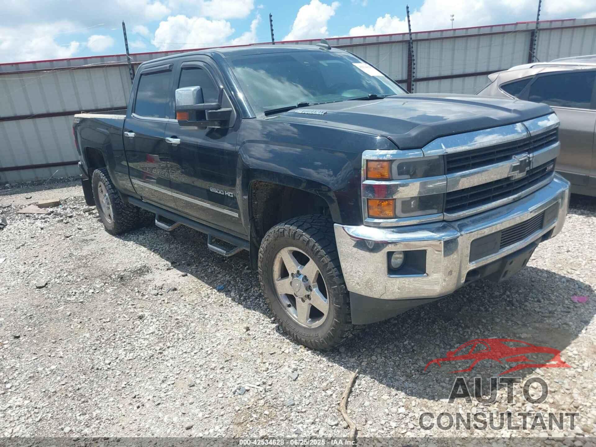 CHEVROLET SILVERADO 2500HD 2015 - 1GC1KWE87FF579512