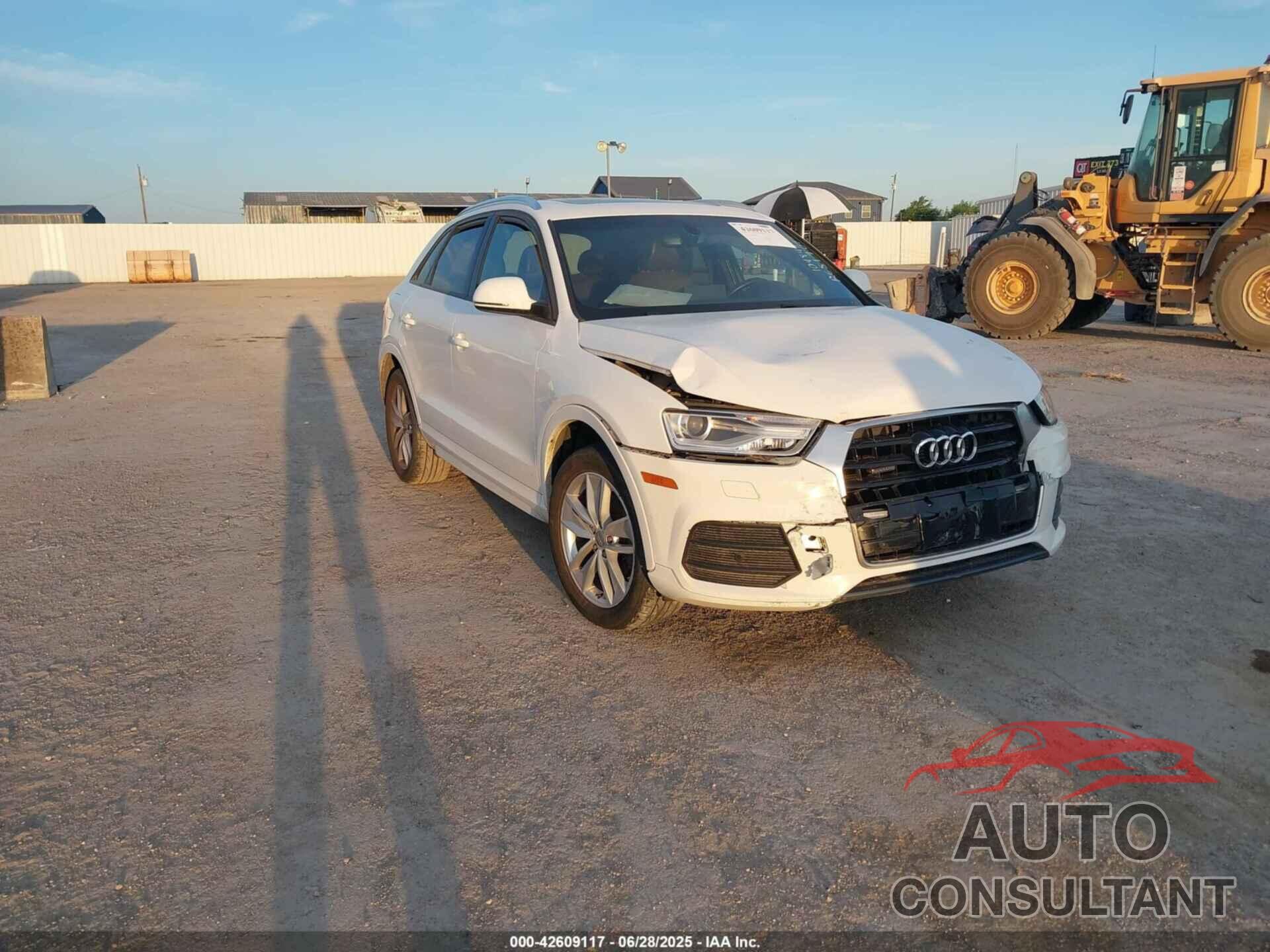 AUDI Q3 2017 - WA1ECCFSXHR010270