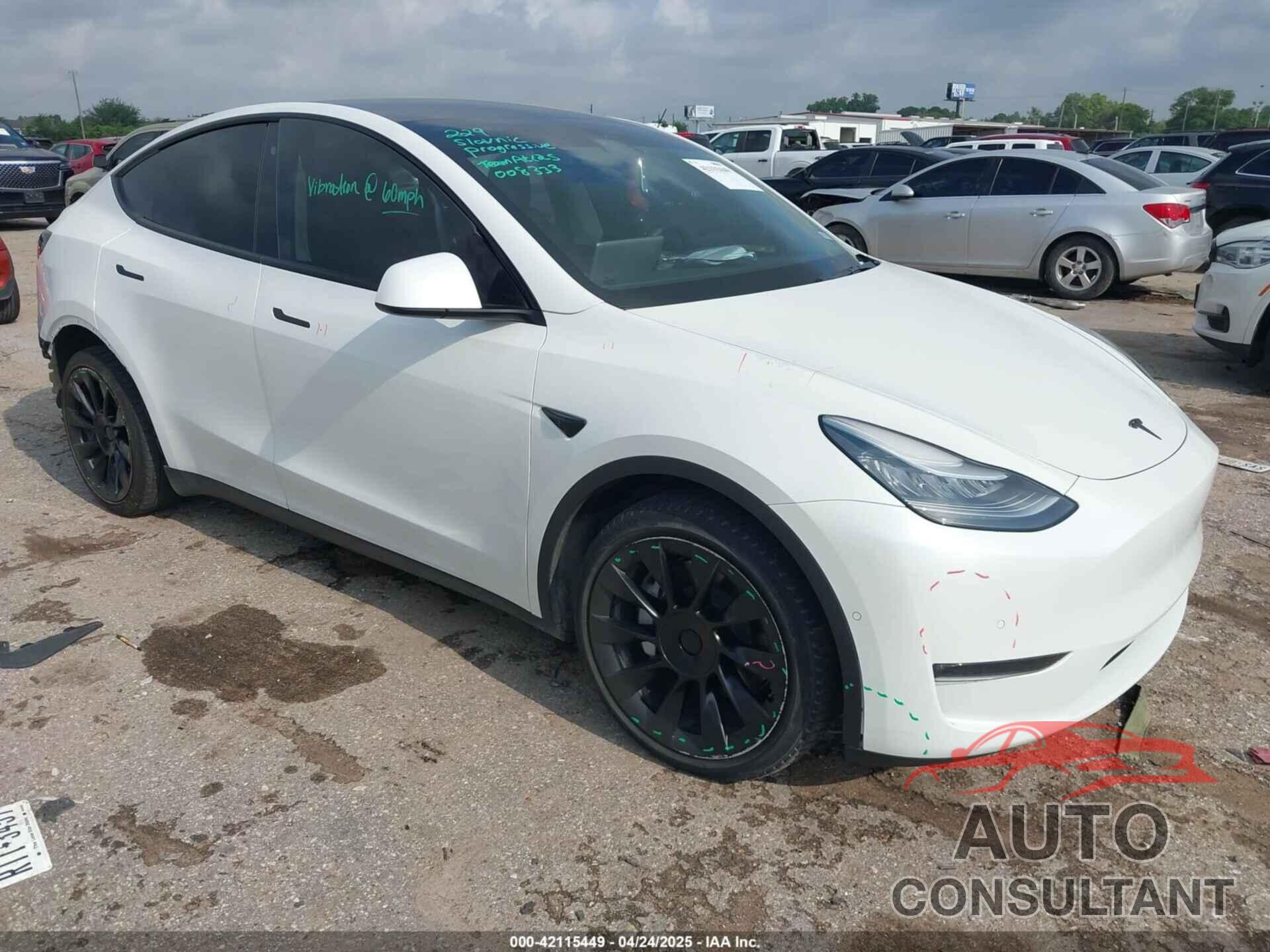 TESLA MODEL Y 2020 - 5YJYGDEEXLF008333