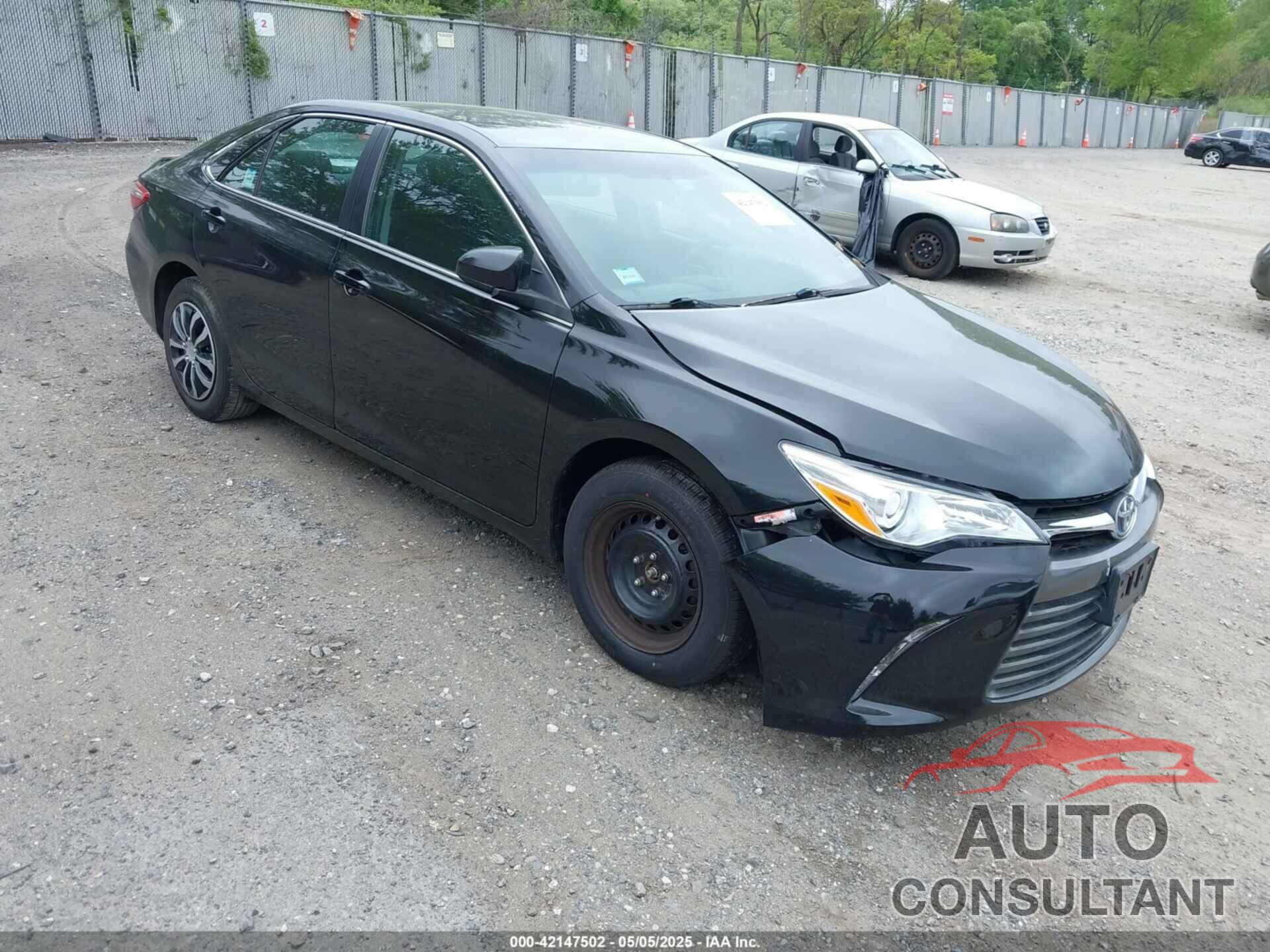 TOYOTA CAMRY HYBRID 2017 - 4T1BD1FK2HU207419