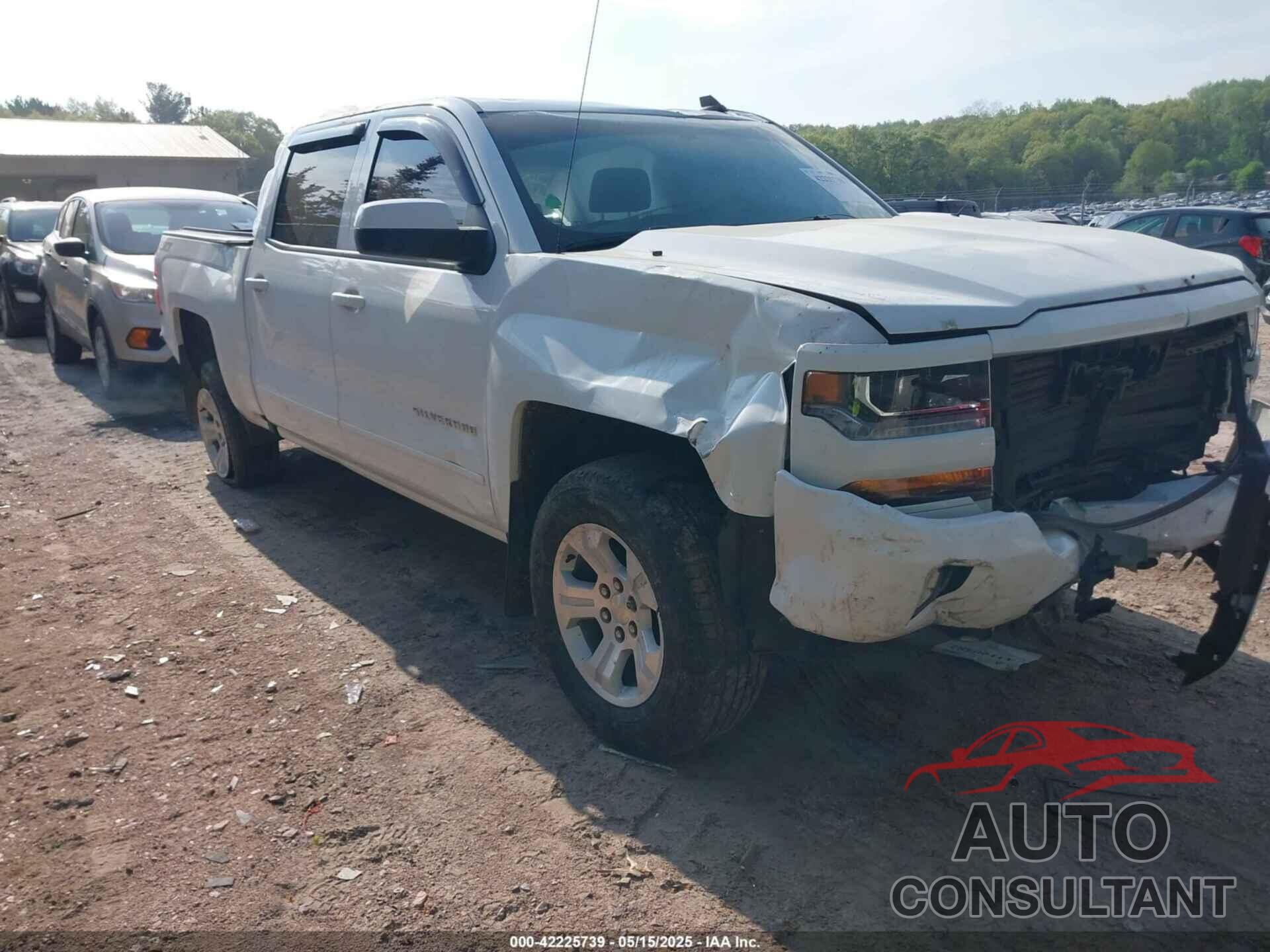 CHEVROLET SILVERADO 1500 2018 - 3GCUKREC6JG533325