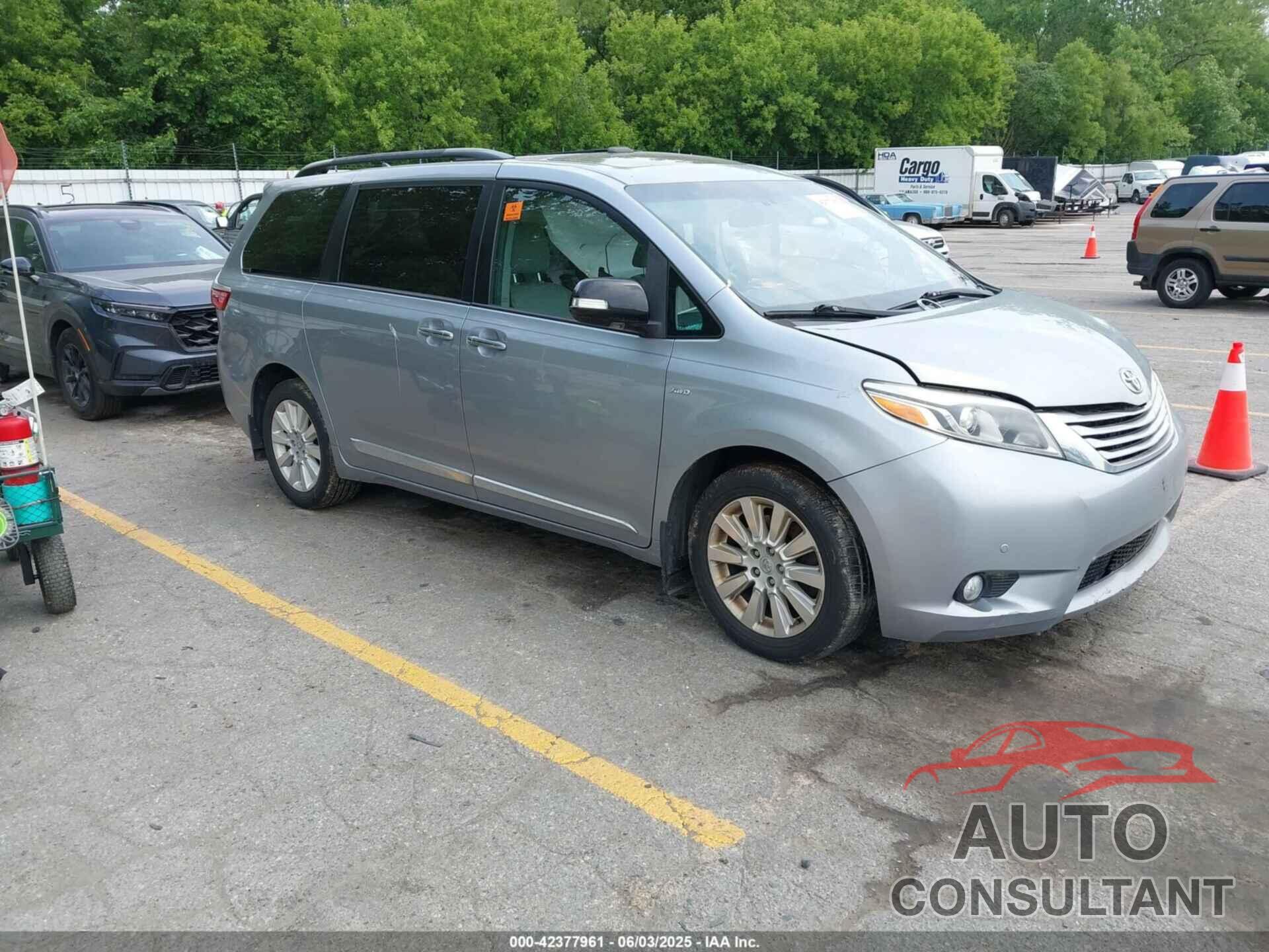 TOYOTA SIENNA 2016 - 5TDDK3DC4GS139010