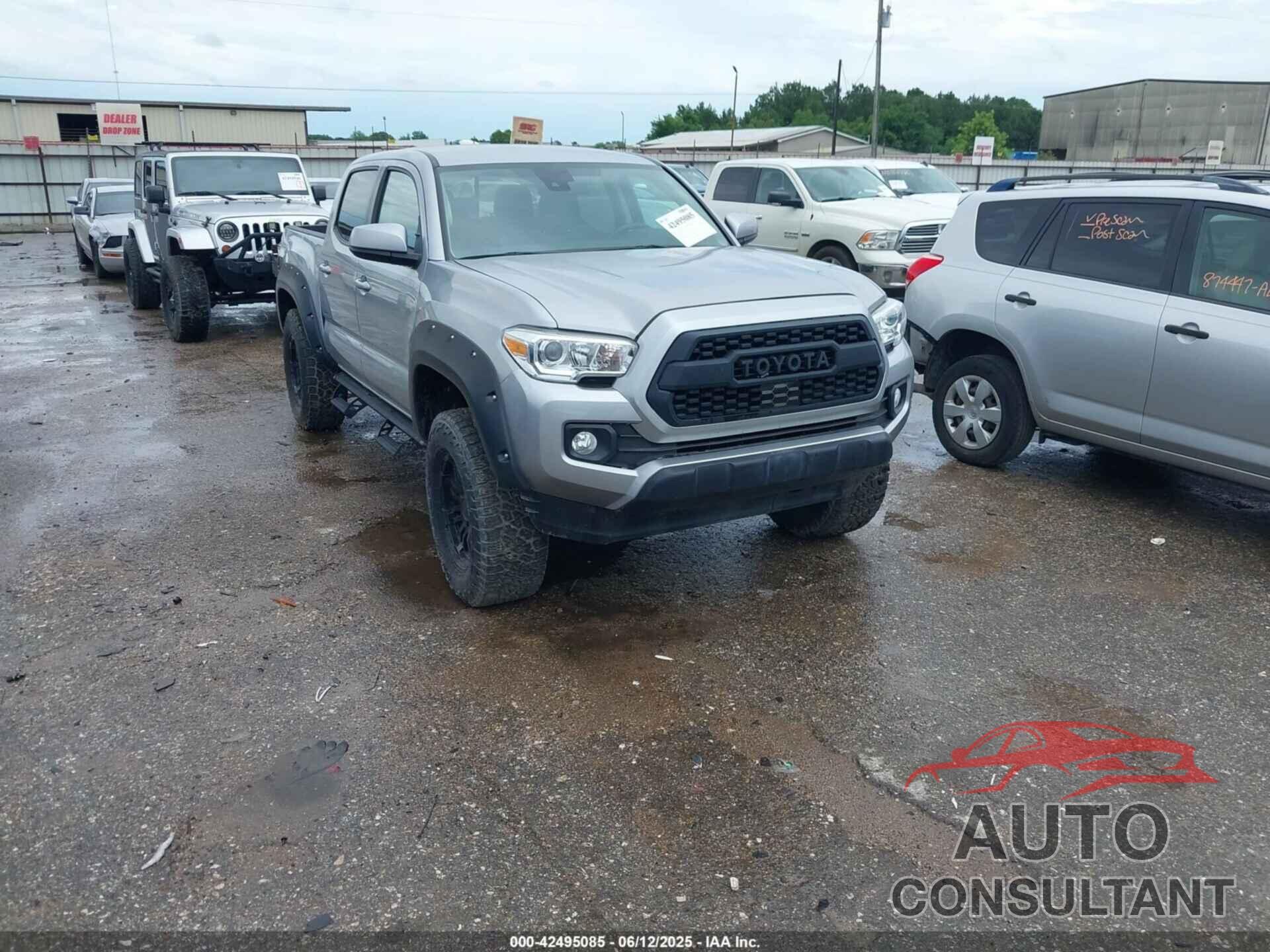 TOYOTA TACOMA 2020 - 5TFAX5GN1LX184813