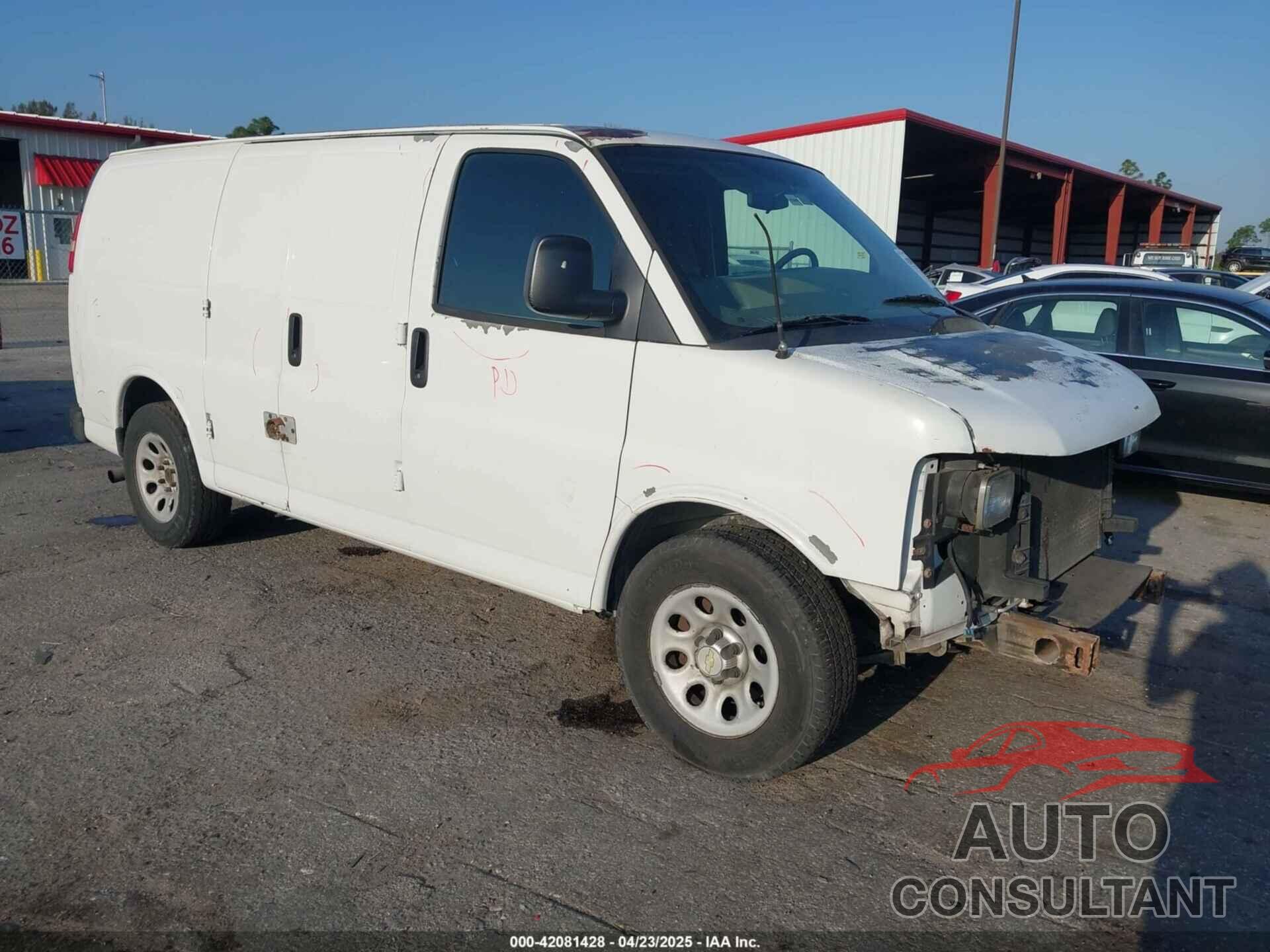 CHEVROLET EXPRESS 1500 2011 - 1GCSGAFX3B1181283
