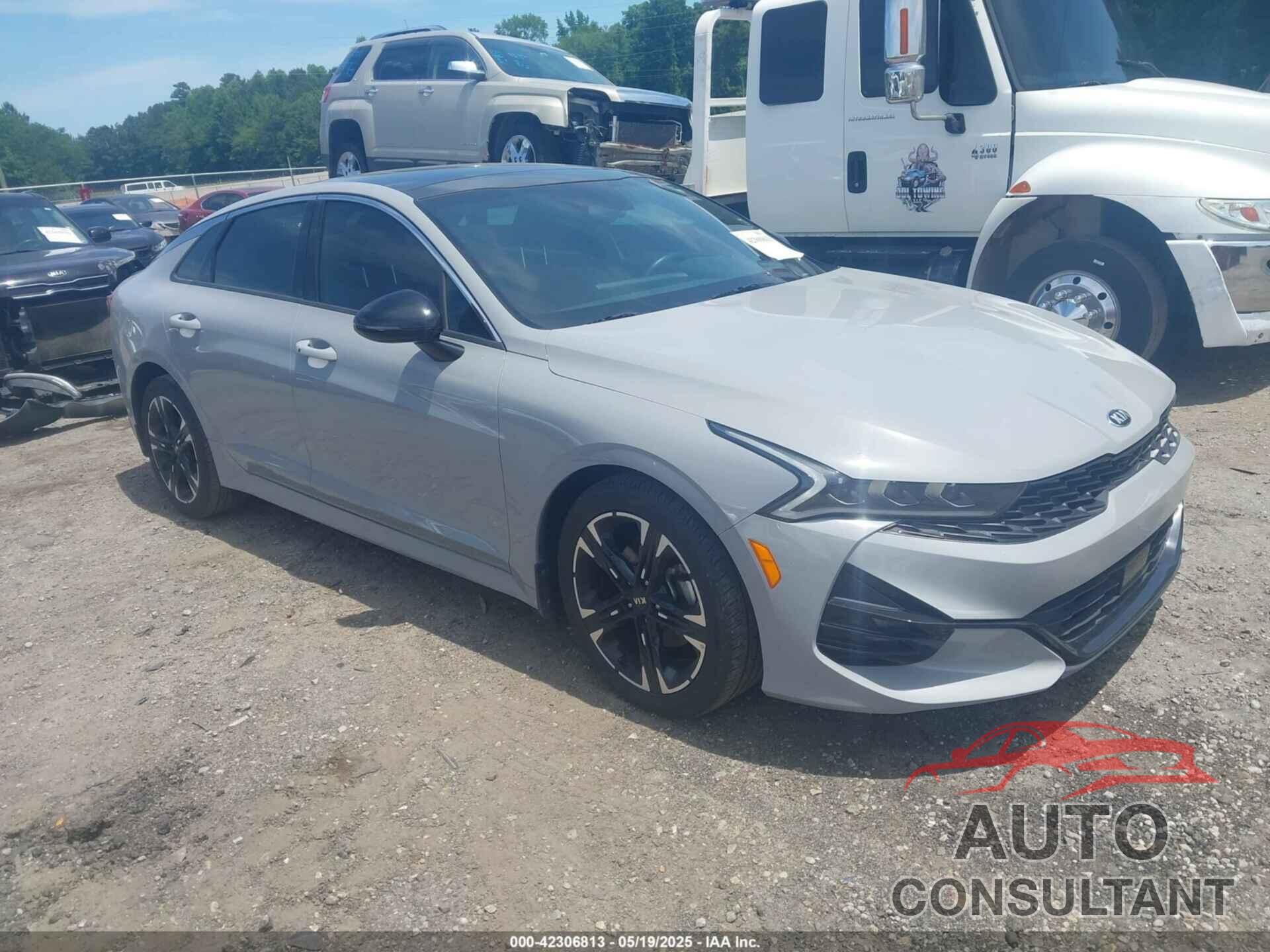 KIA K5 2021 - 5XXG64J28MG080334