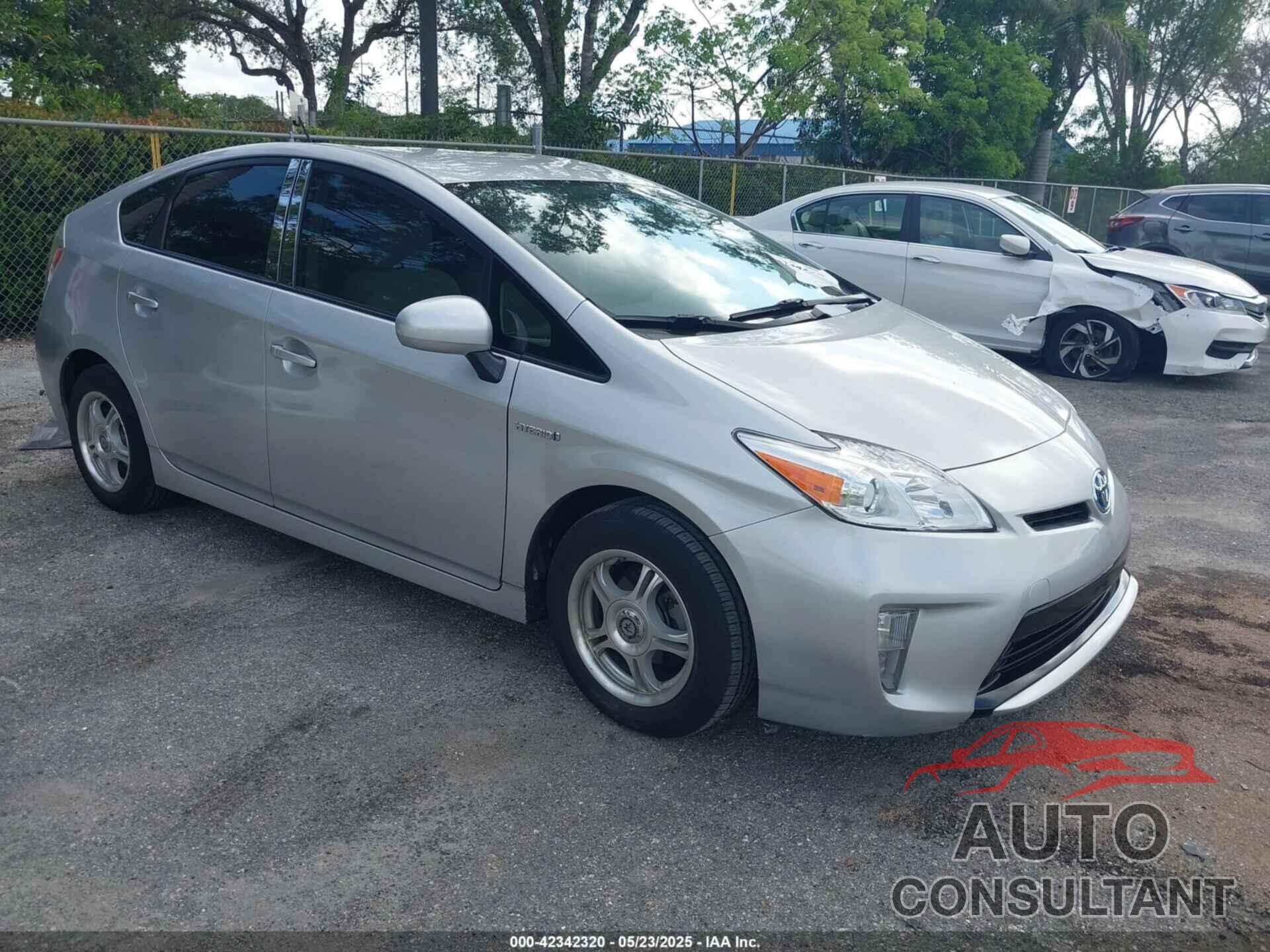 TOYOTA PRIUS 2015 - JTDKN3DU5F0418975