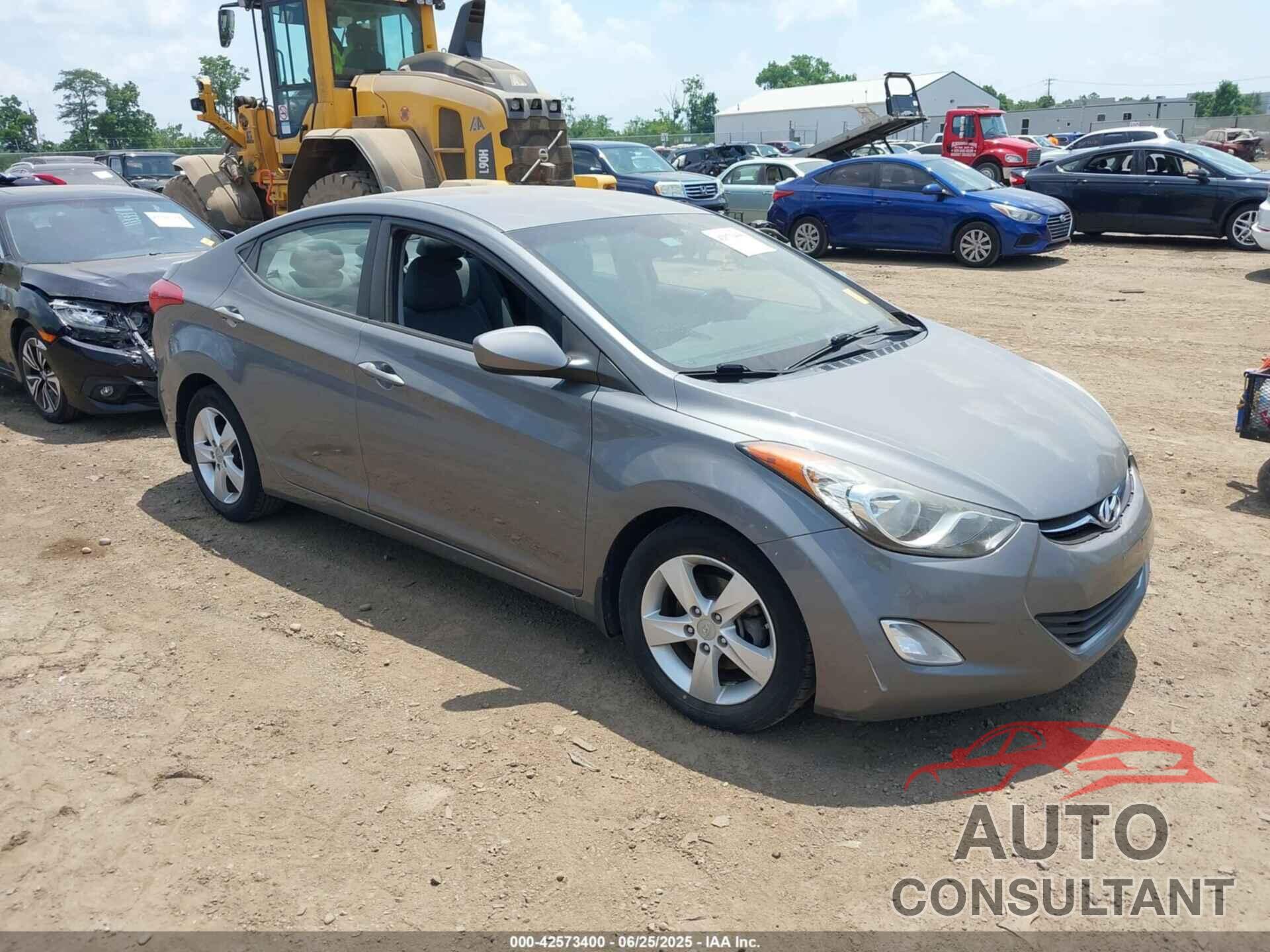 HYUNDAI ELANTRA 2013 - 5NPDH4AE0DH309679