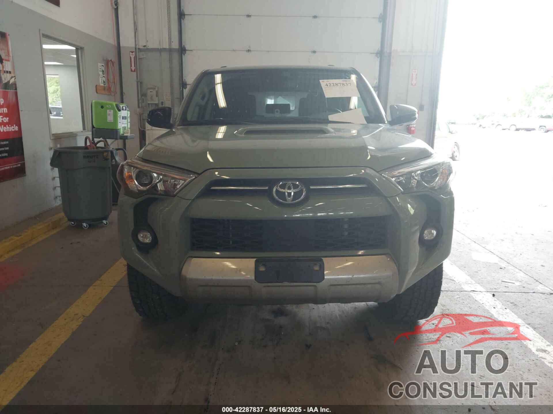 TOYOTA 4RUNNER 2023 - JTERU5JR5P6200817