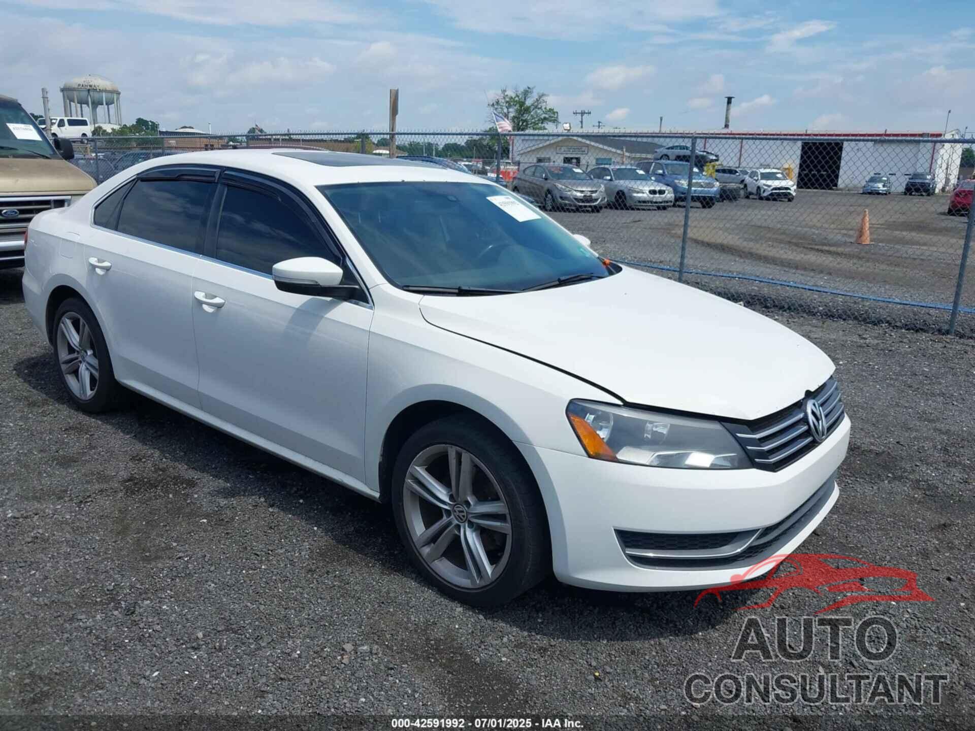 VOLKSWAGEN PASSAT 2014 - 1VWBT7A38EC110850
