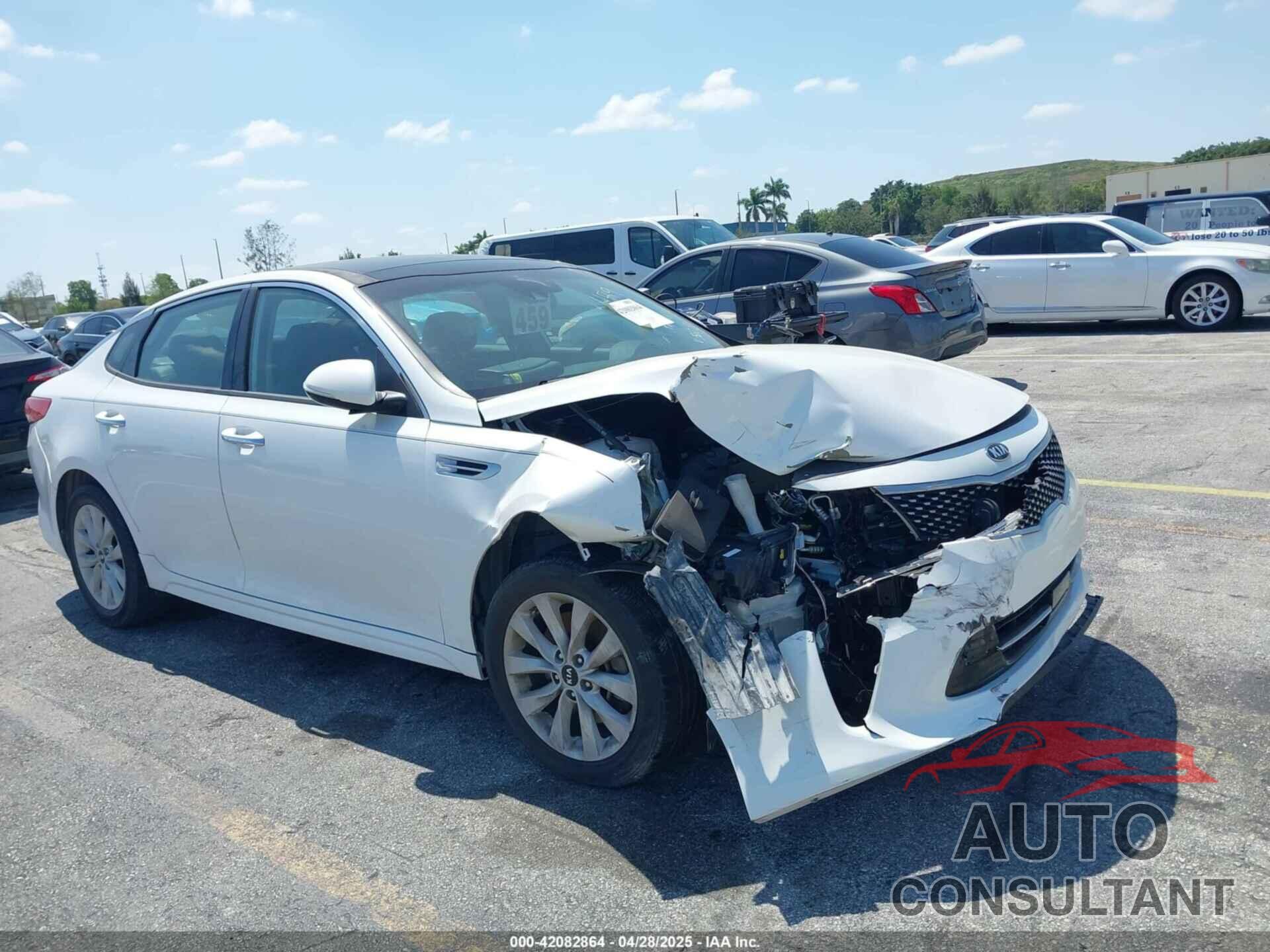 KIA OPTIMA 2018 - 5XXGU4L31JG203608