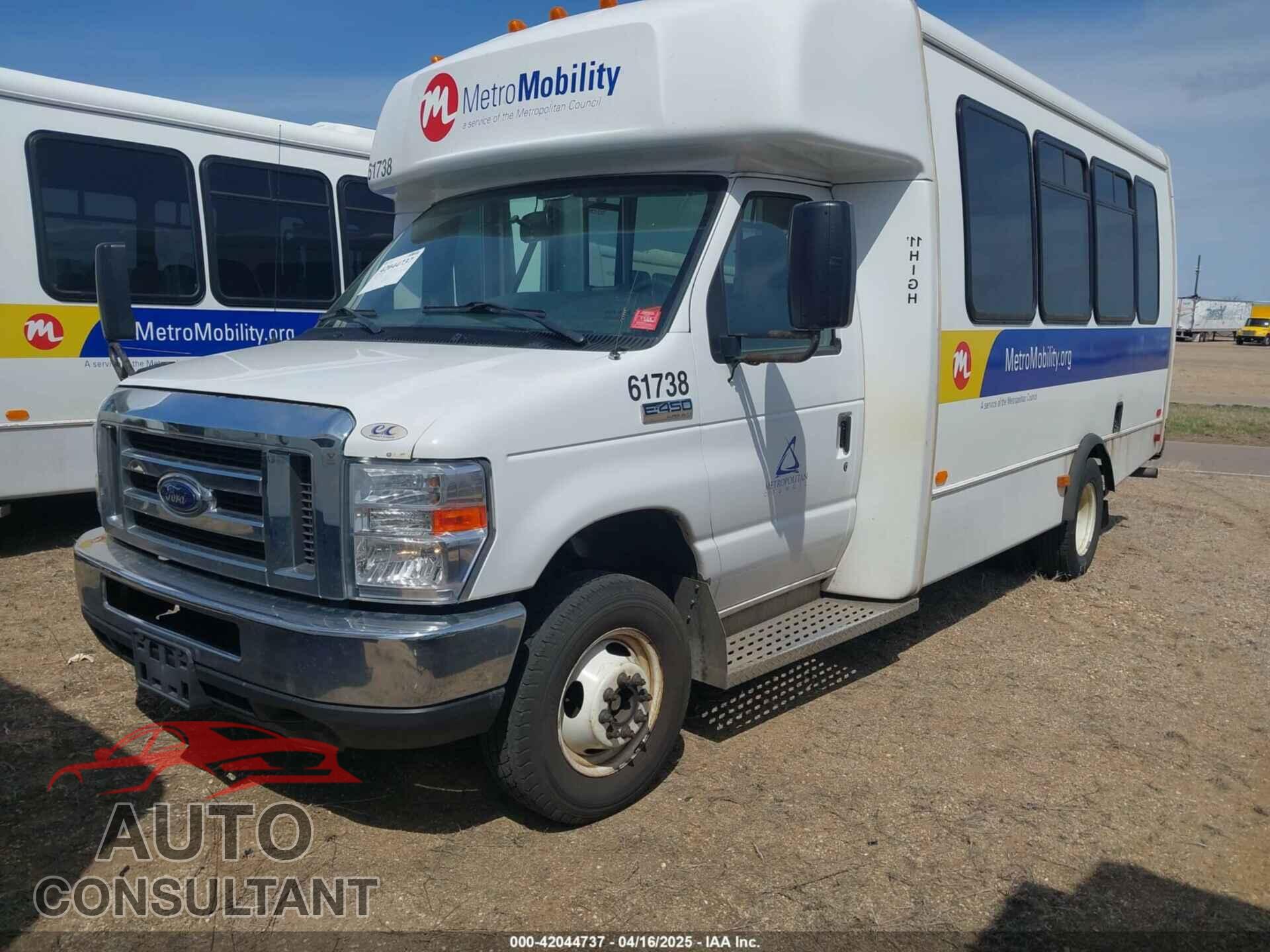 FORD E-450 CUTAWAY 2019 - 1FDFE4FSXKDC31023
