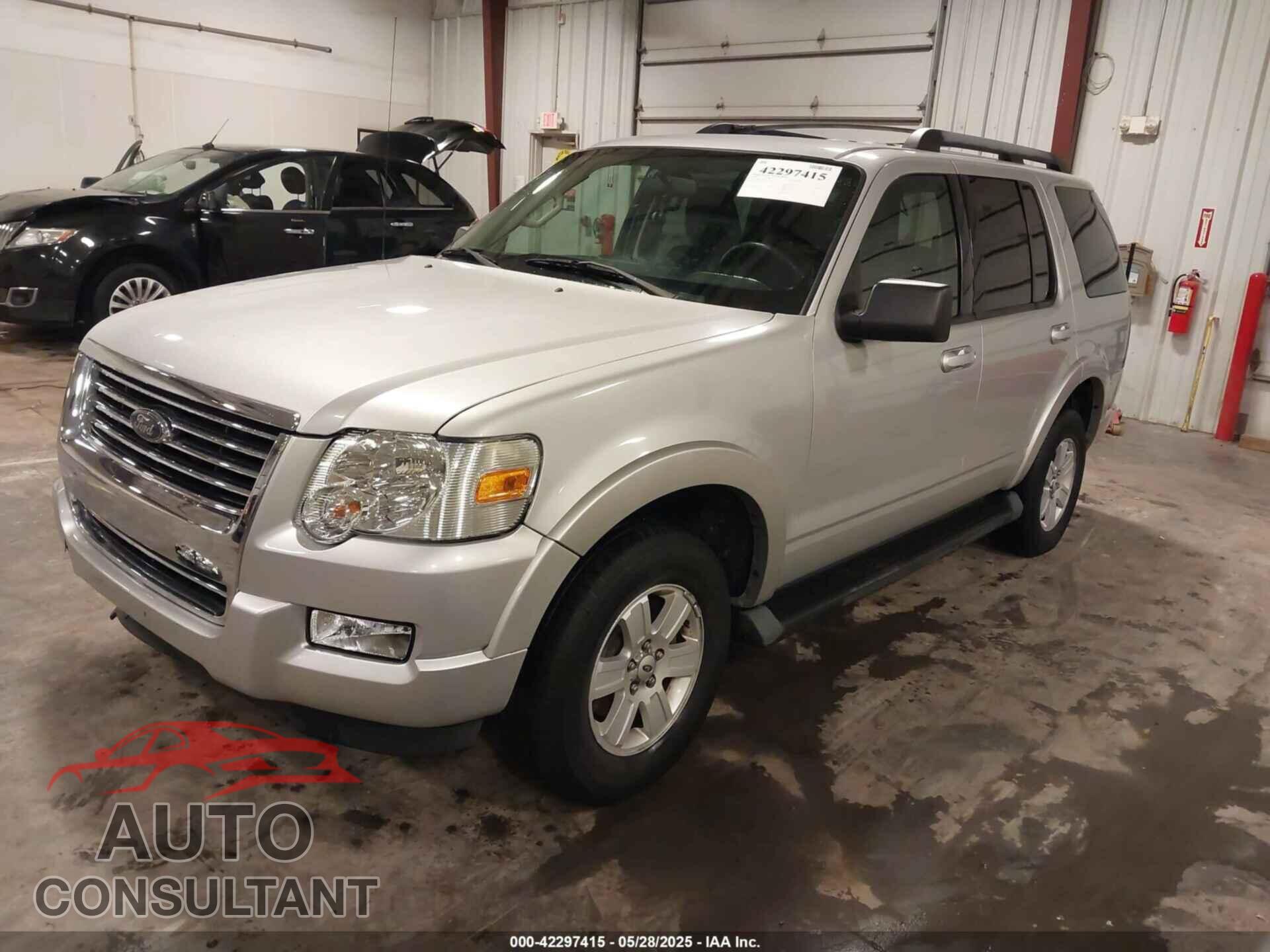 FORD EXPLORER 2009 - 1FMEU73E49UA29769