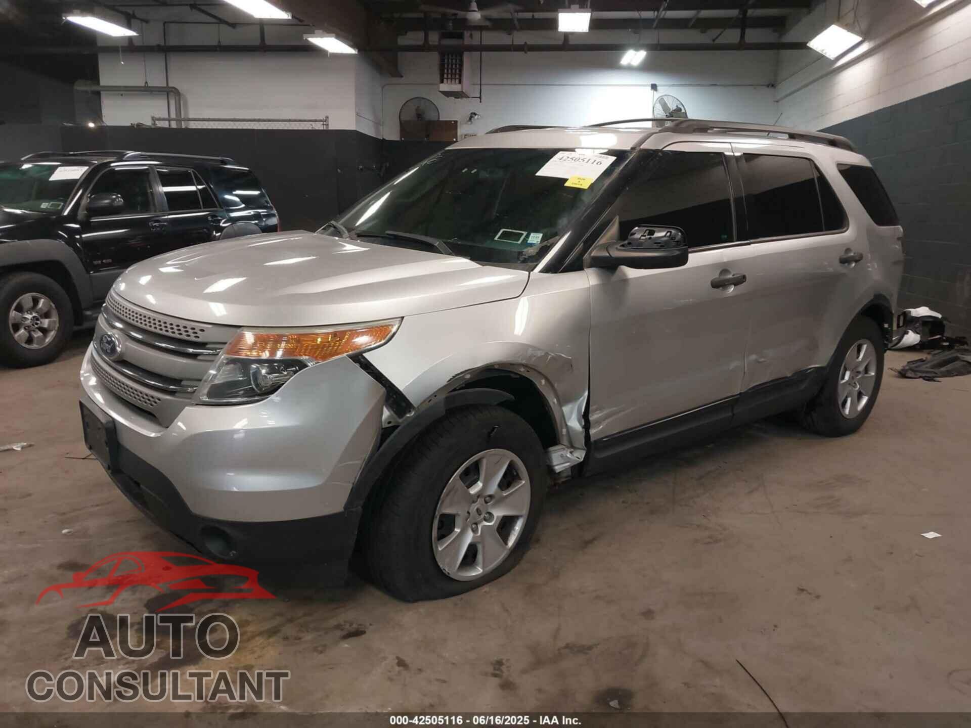 FORD EXPLORER 2011 - 1FMHK8B83BGA85680