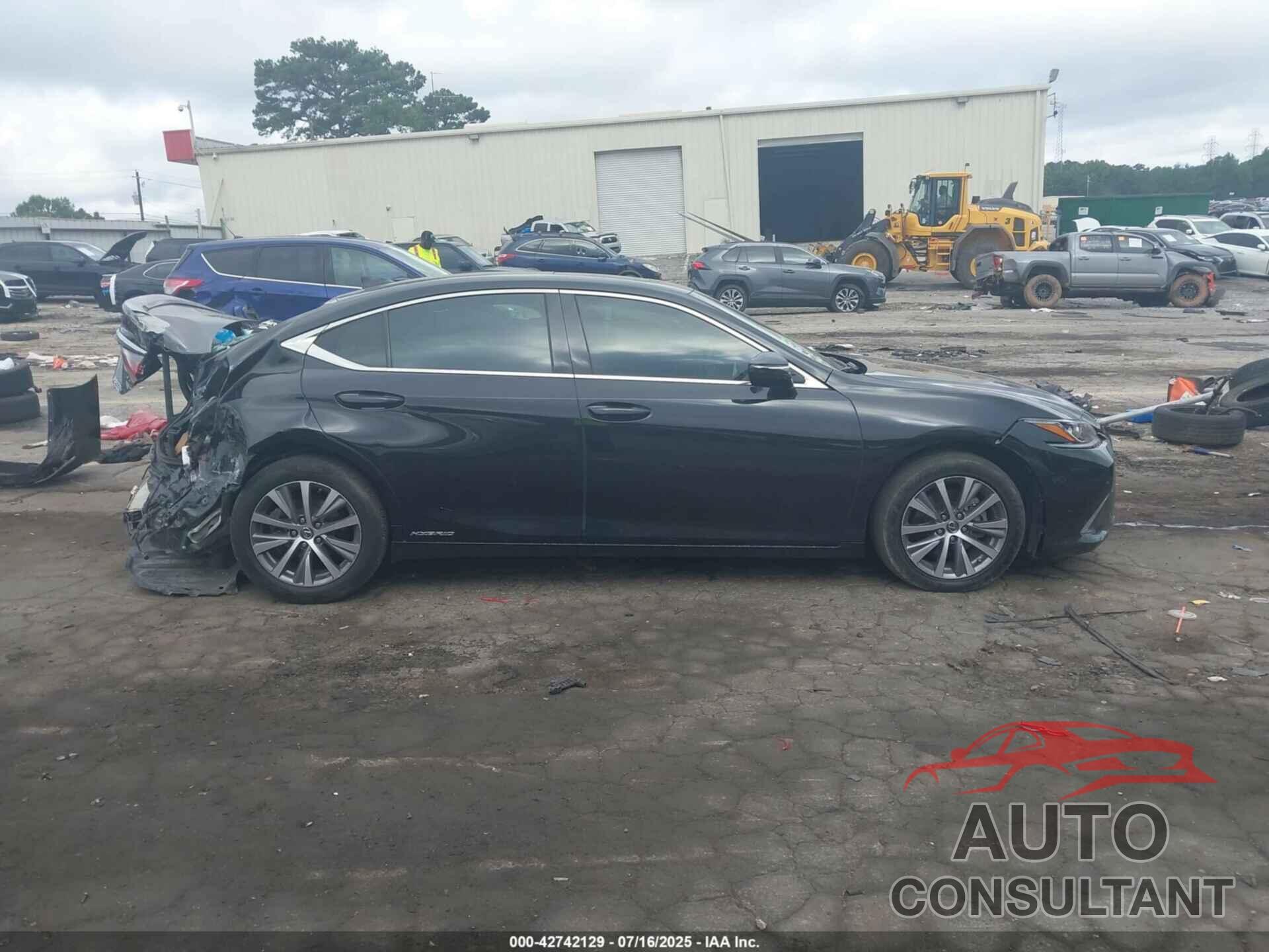 LEXUS ES 2020 - 58AD21B17LU010503