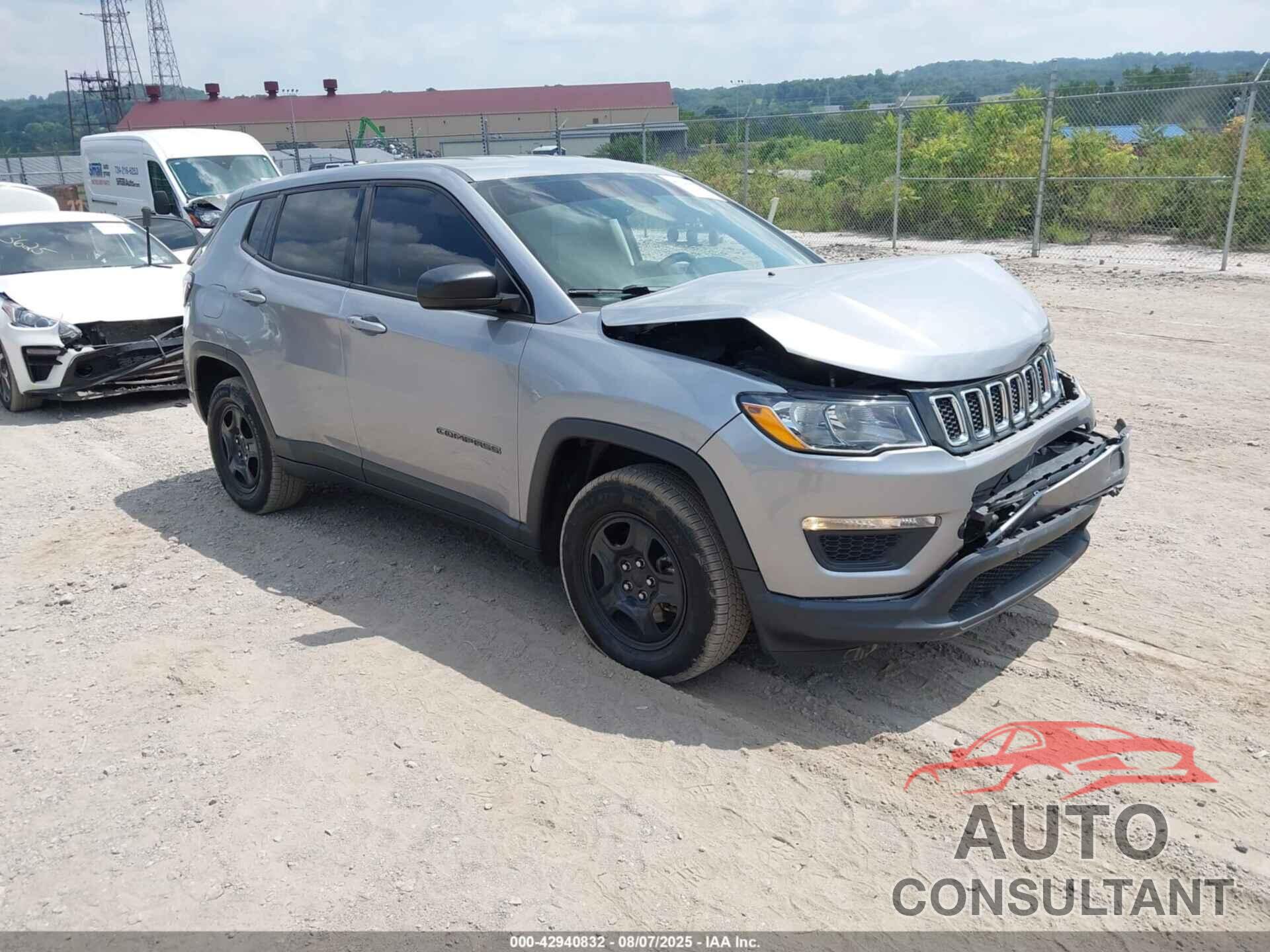 JEEP COMPASS 2018 - 3C4NJCAB3JT462268