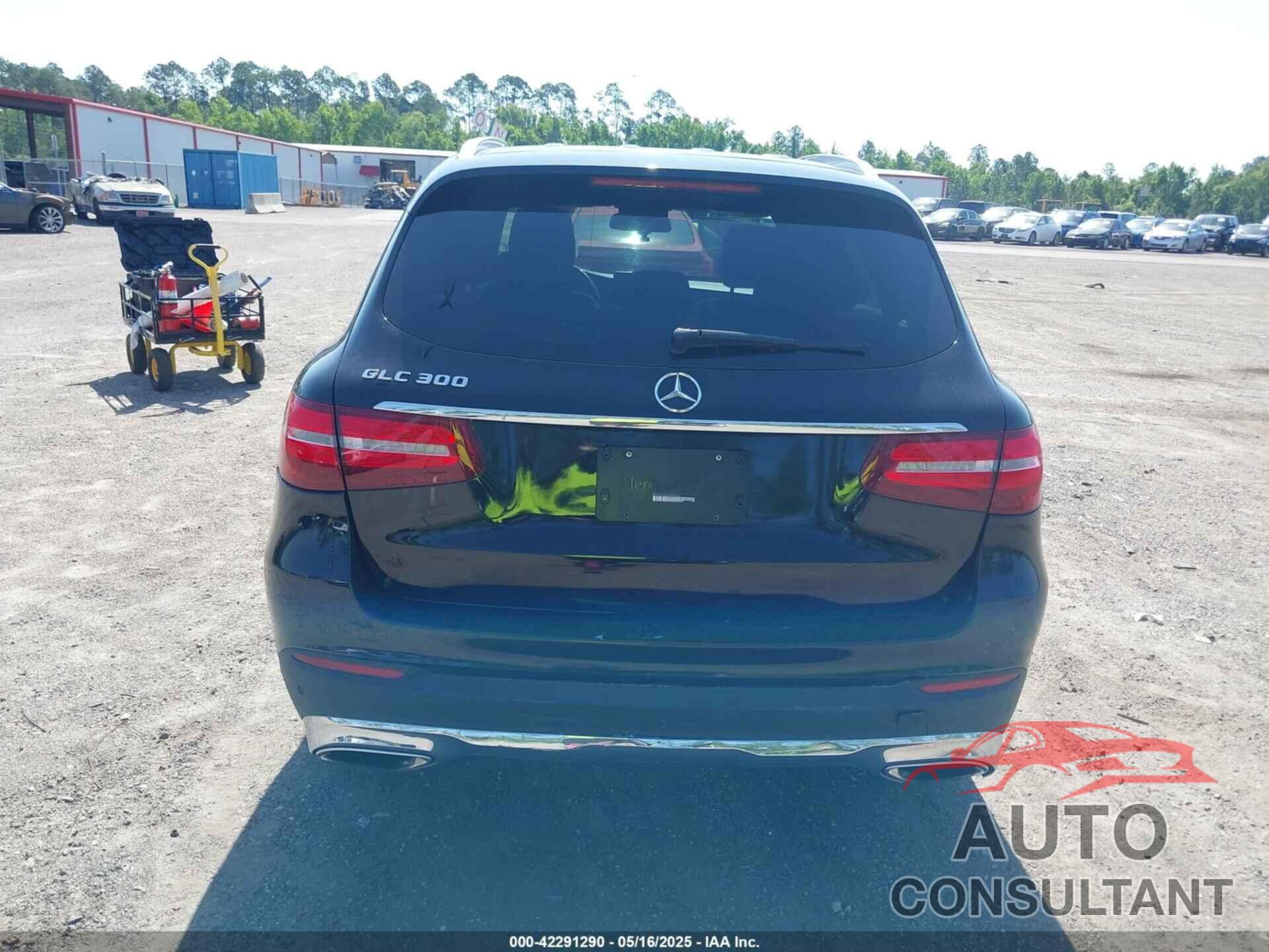 MERCEDES-BENZ GLC 300 2018 - WDC0G4JB2JV080290