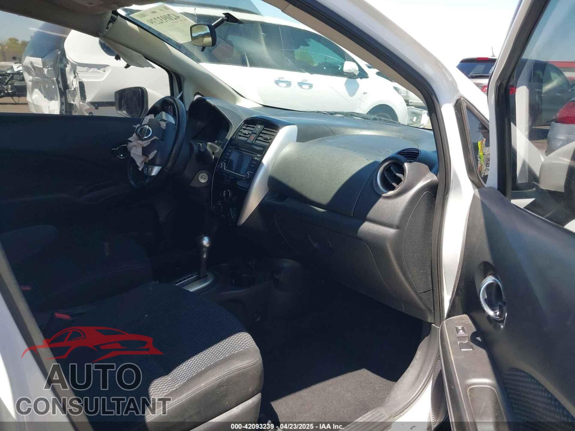 NISSAN VERSA NOTE 2017 - 3N1CE2CP2HL367535